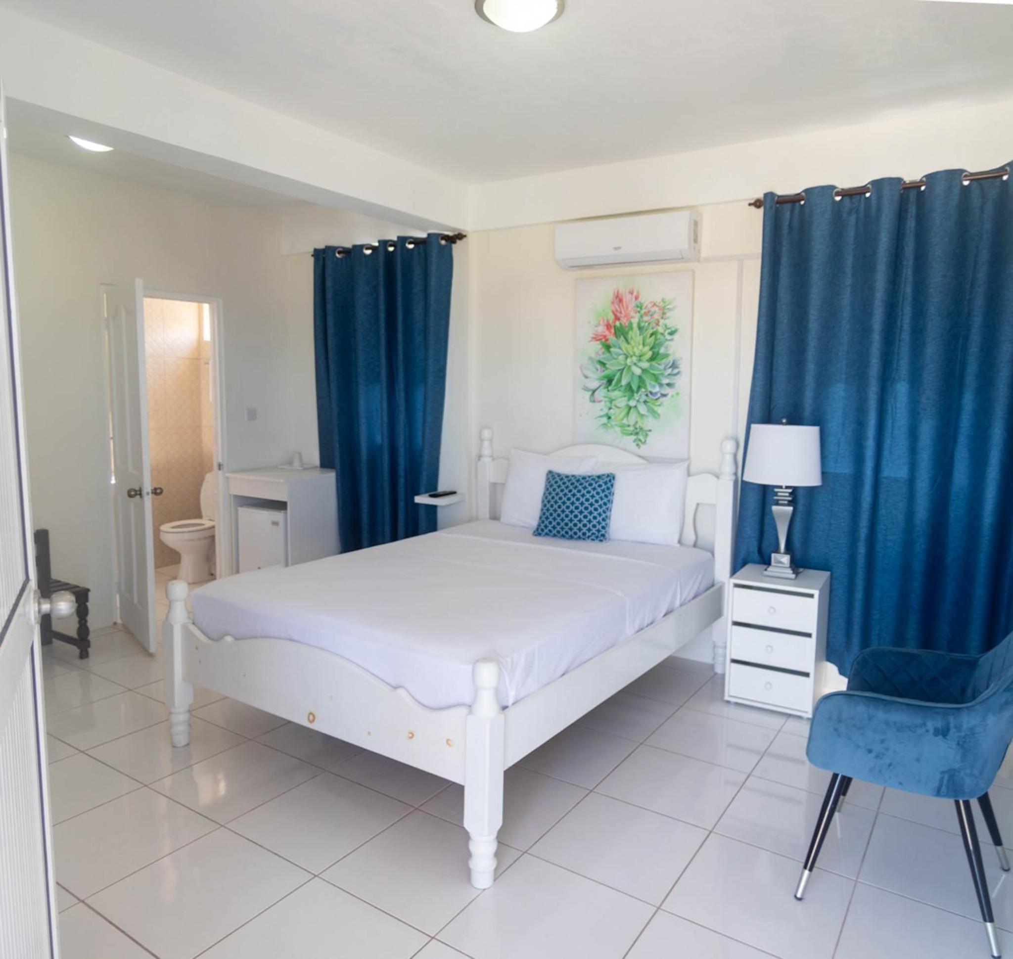 St. James Guesthouse - Photo 29