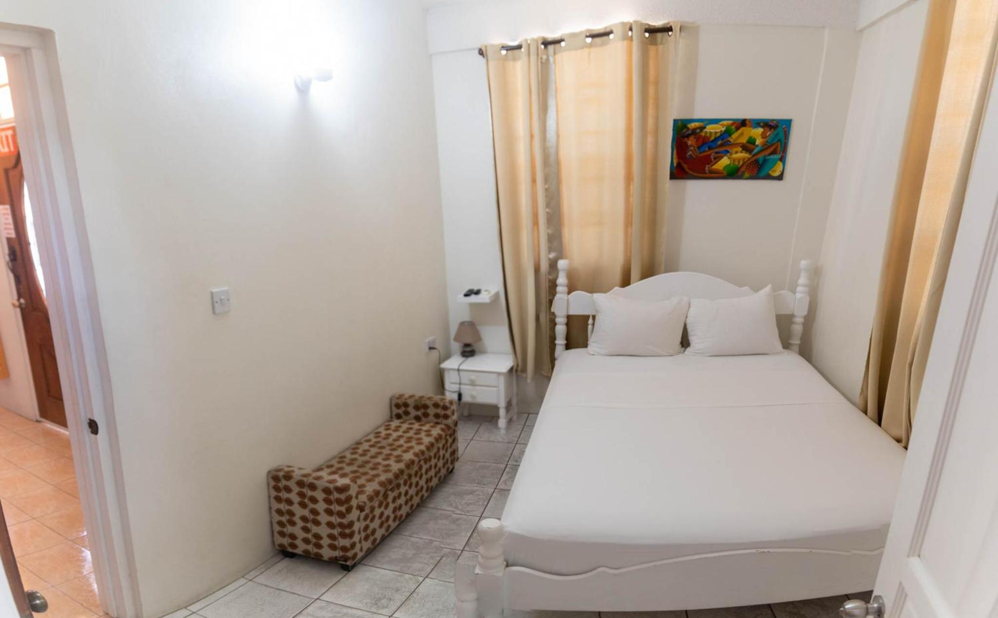 St. James Guesthouse - Photo 42