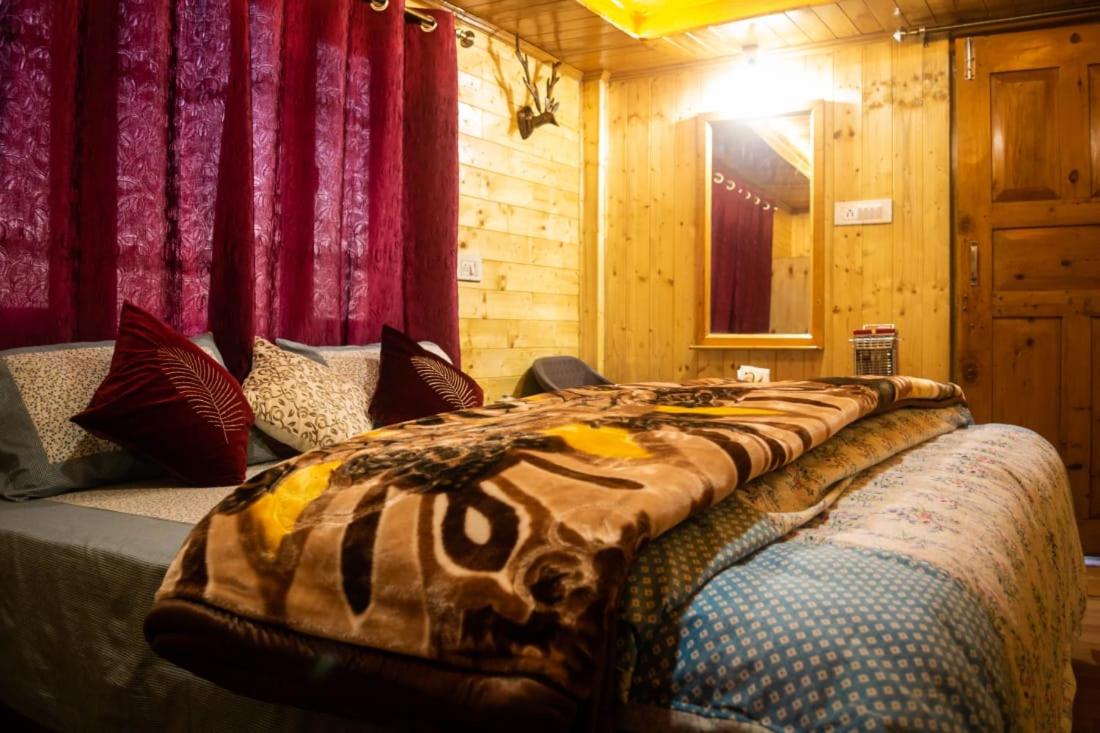 Deodar Homestay Dakbangla-kufri