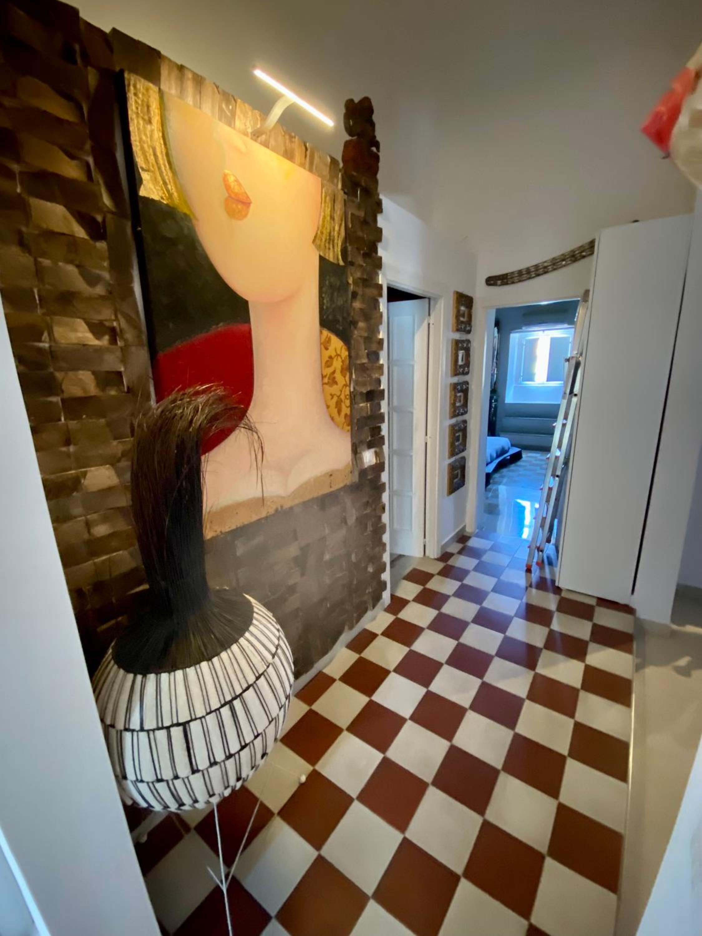ML Luxury Apartment