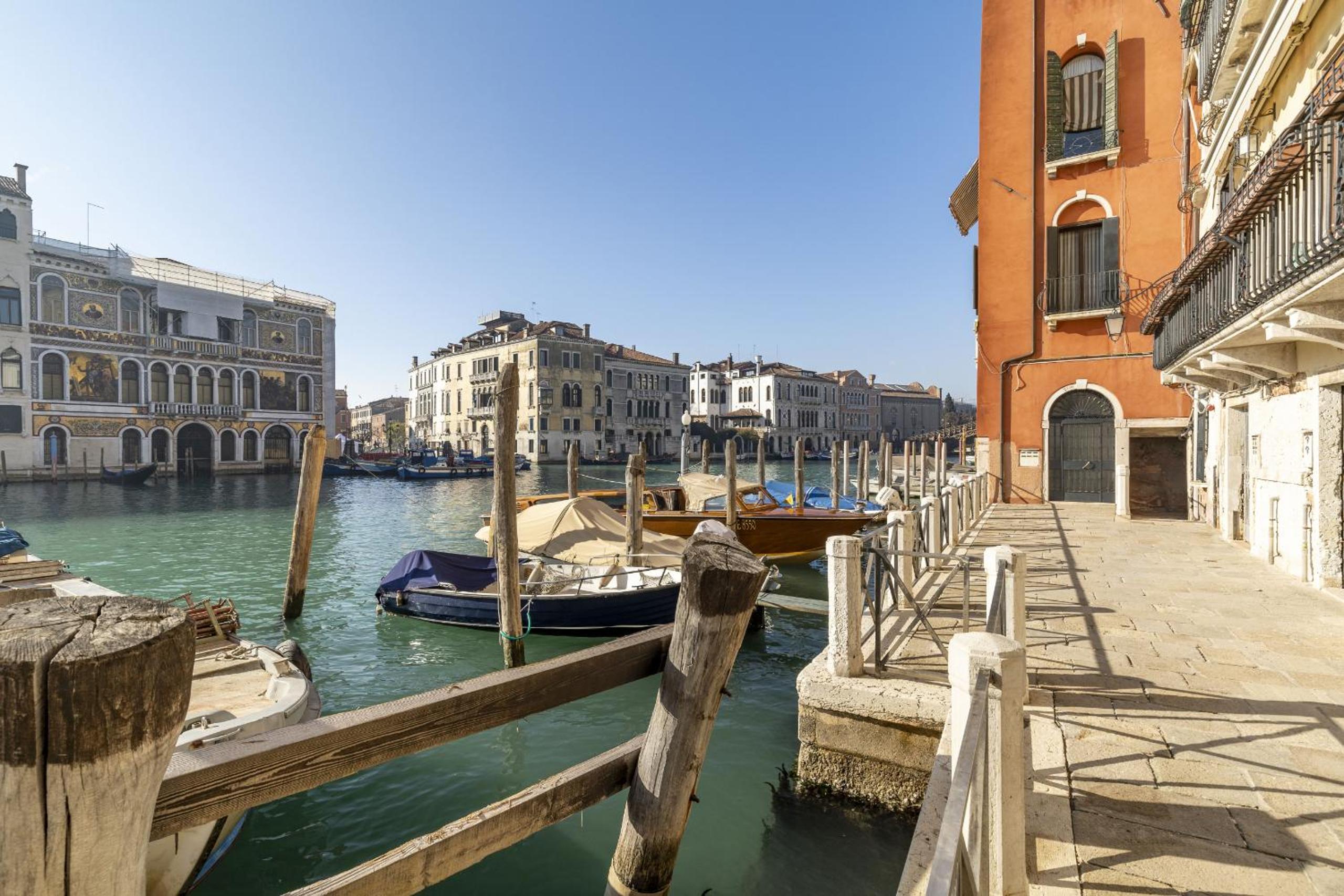 Ca Maurice - San Marco Canal view