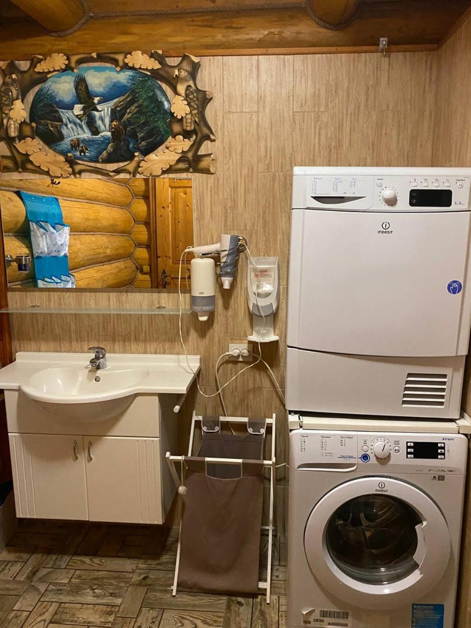 Photo 42