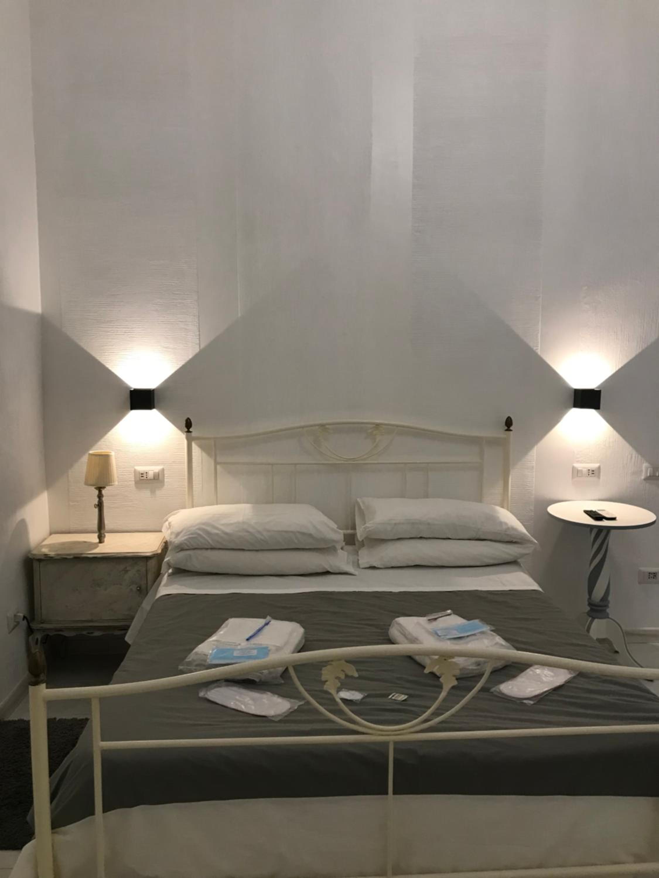 Varriale Apartaments 2,0 free parking for small cars only