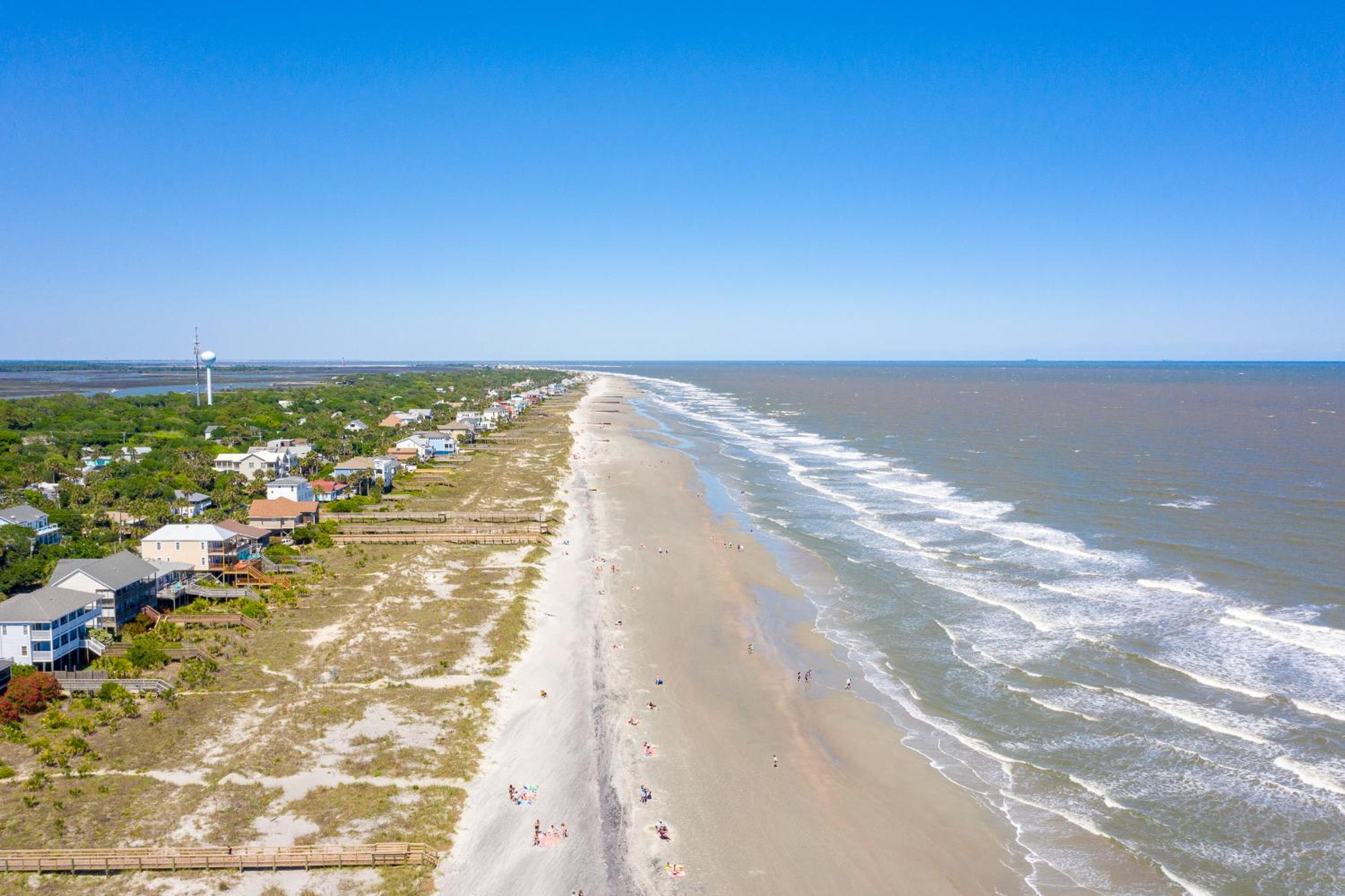 Salty Shack Unit A Dog Friendly Home Across from the Beach - Central Location view 3