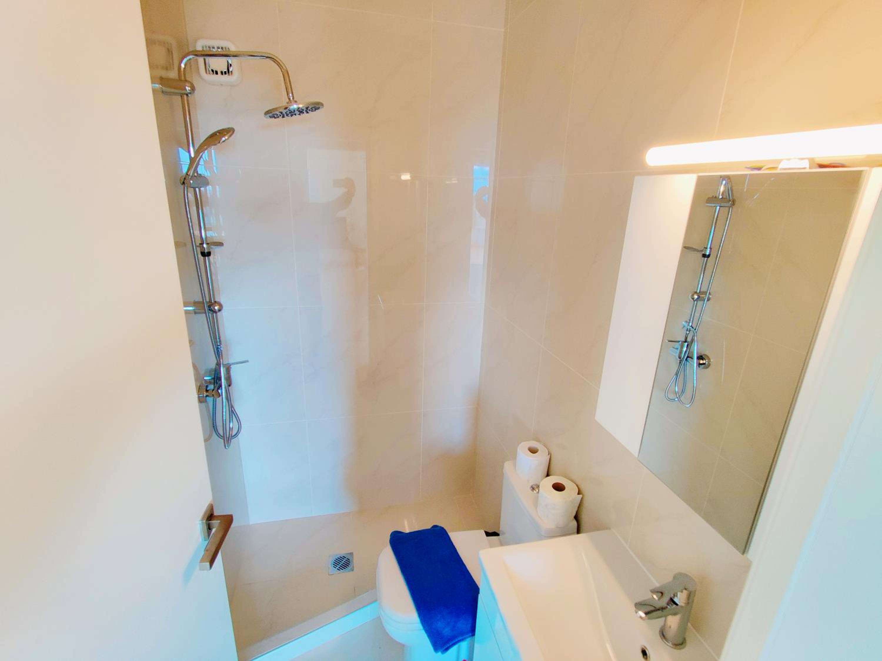 WSD Rich Apartment Hotel