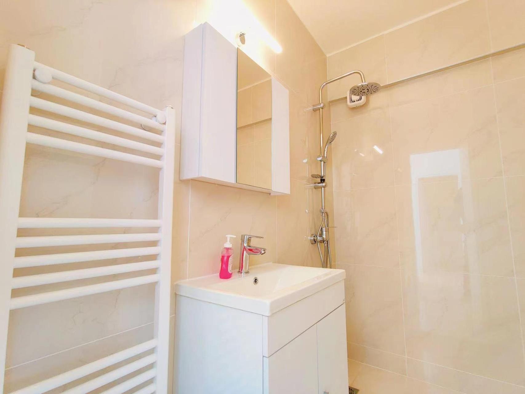 WSD Rich Apartment Hotel