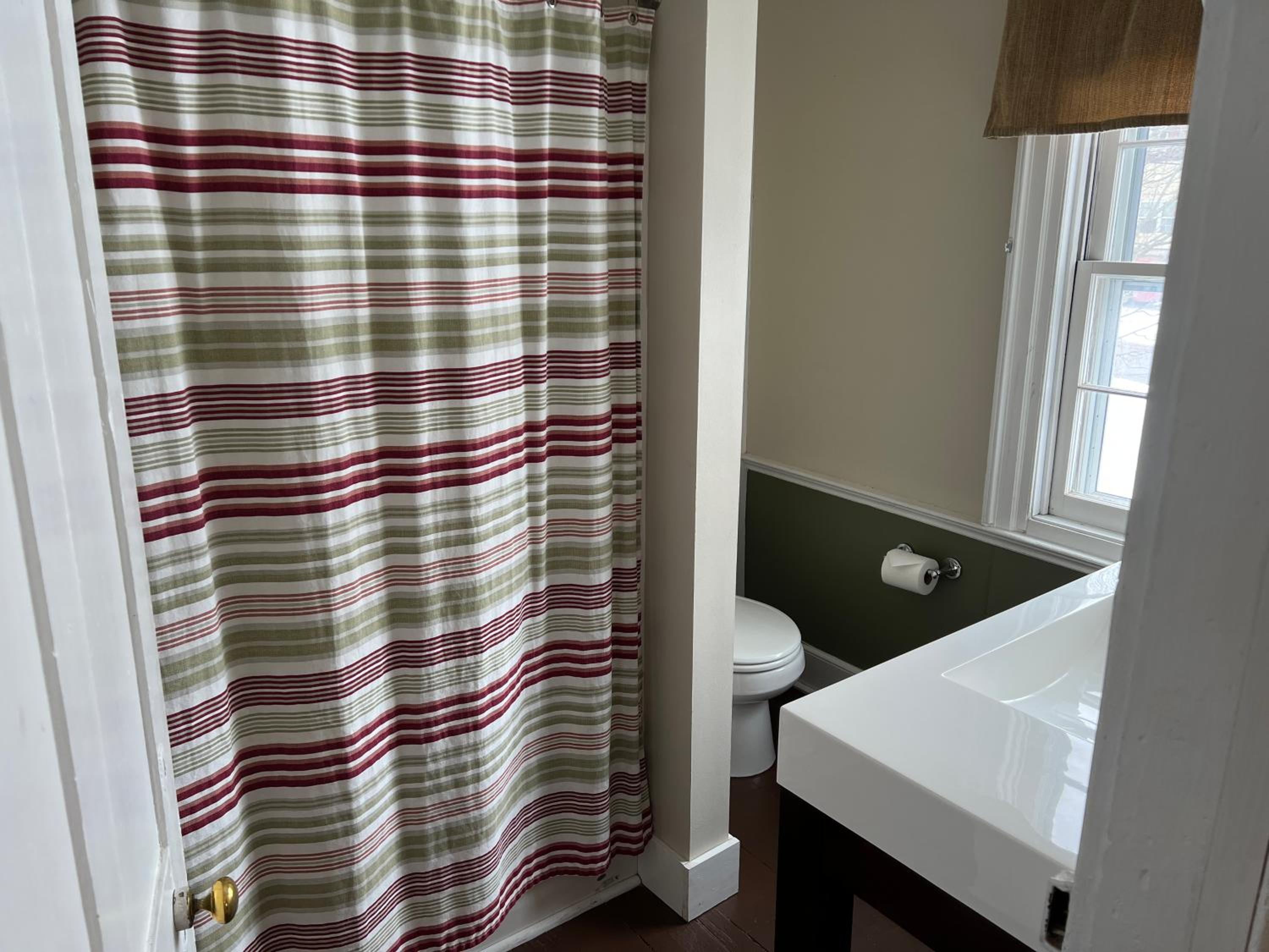 Shoreham Inn Bed & Breakfast