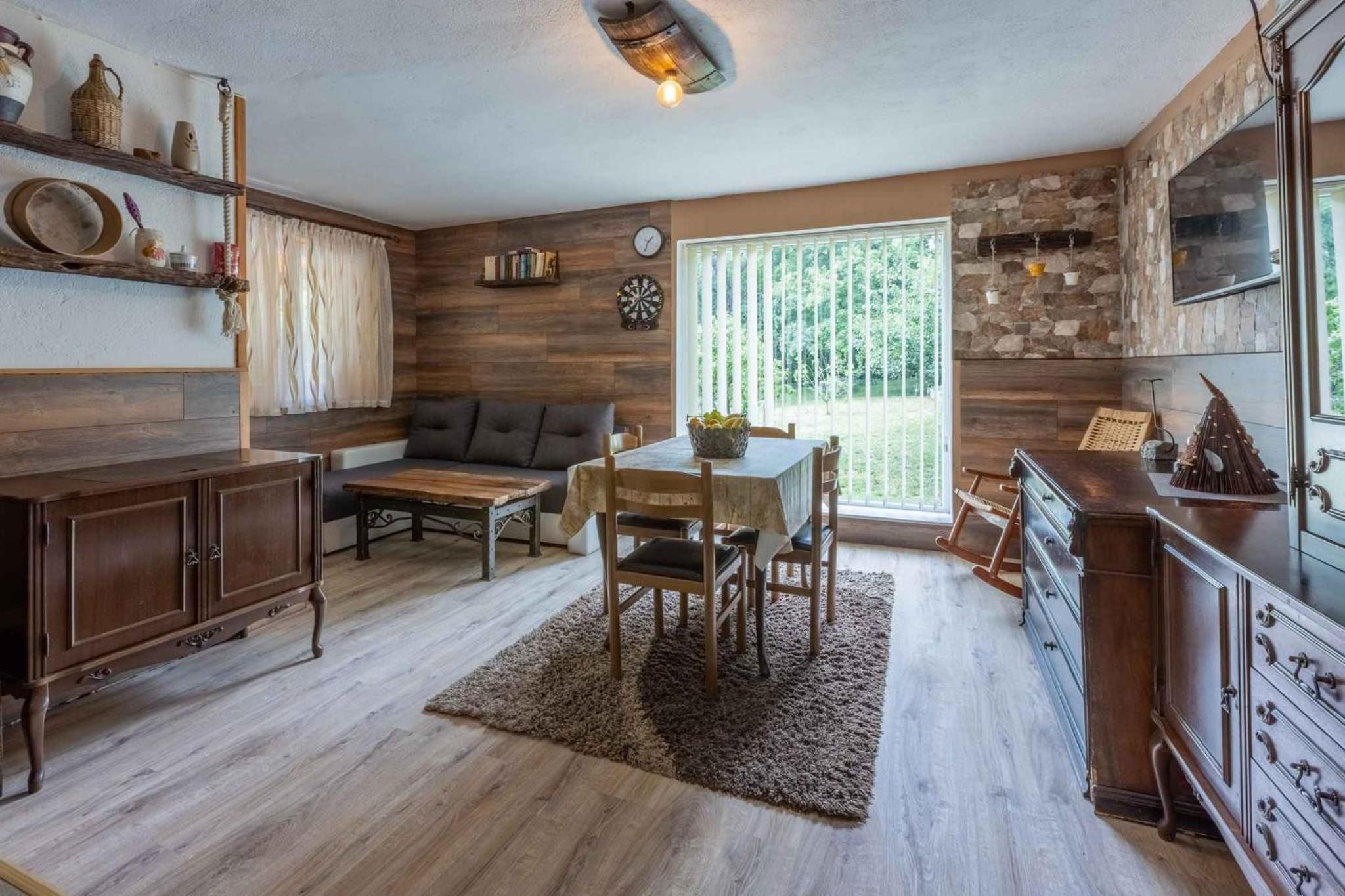 Holiday home in Kostelj 39455