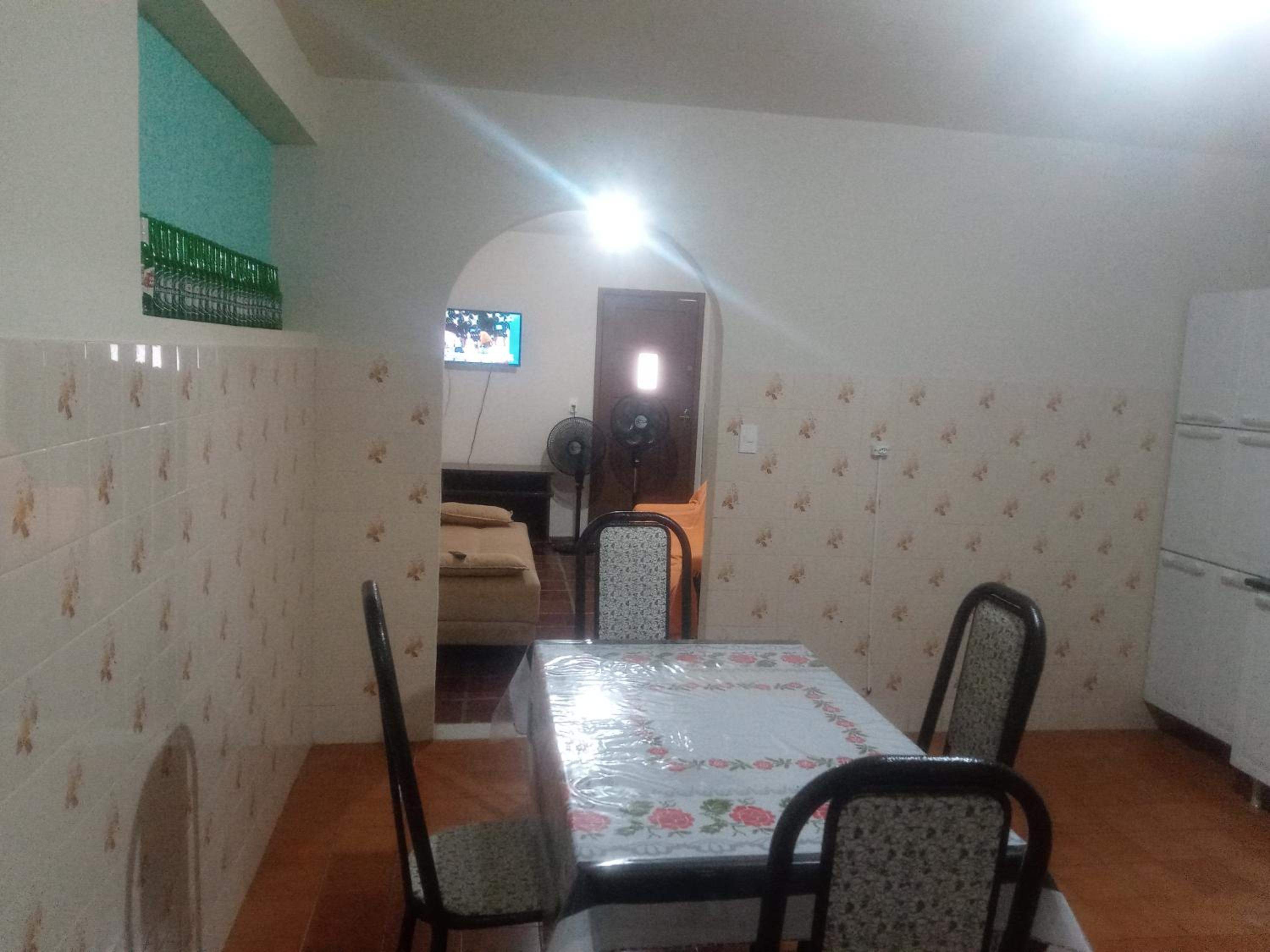 Casa de temporada no centro de arraial do cabo