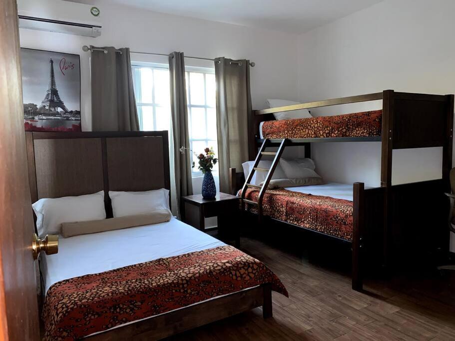 Casa confortable y espaciosa con alberca privada