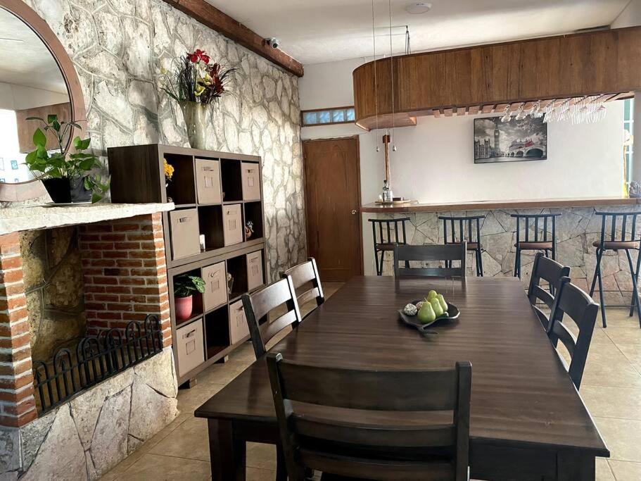 Casa confortable y espaciosa con alberca privada