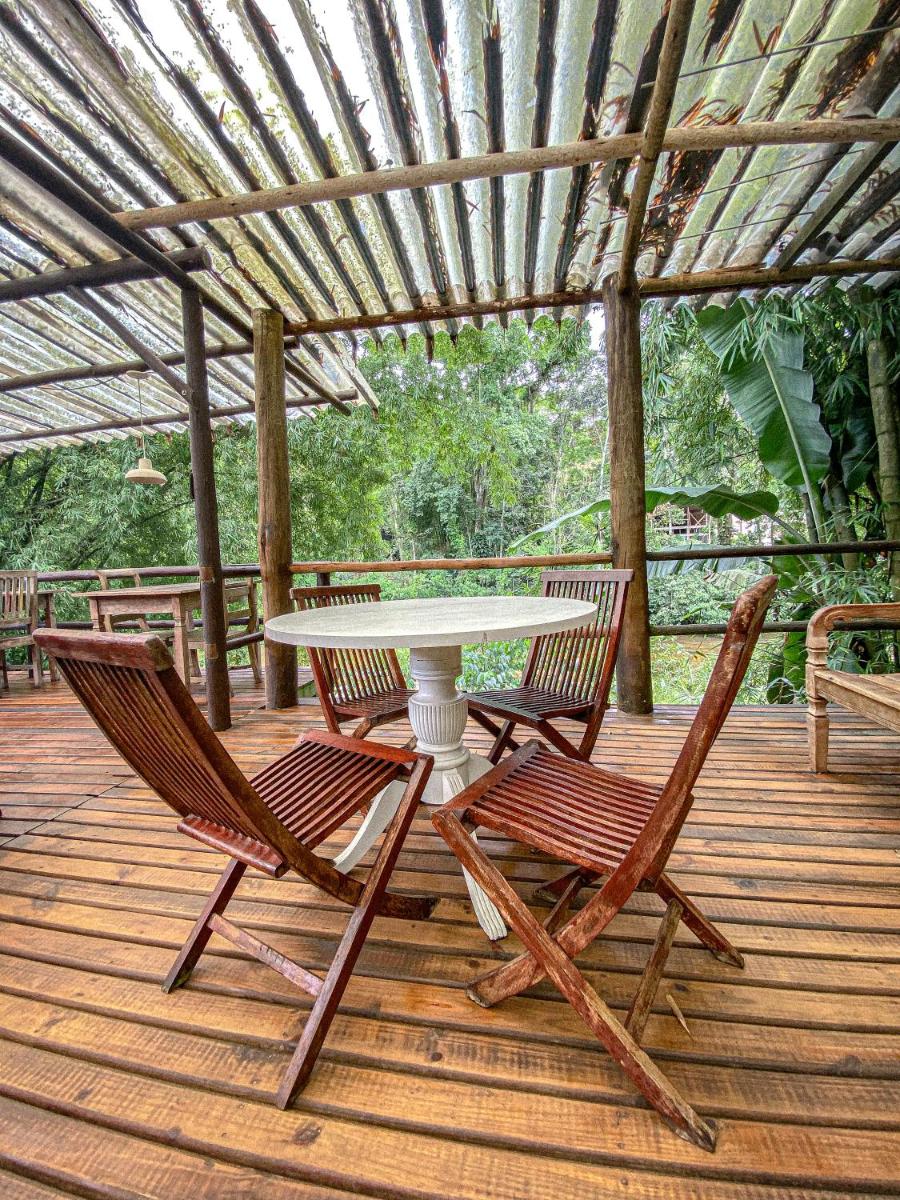 outdoor BBQ area