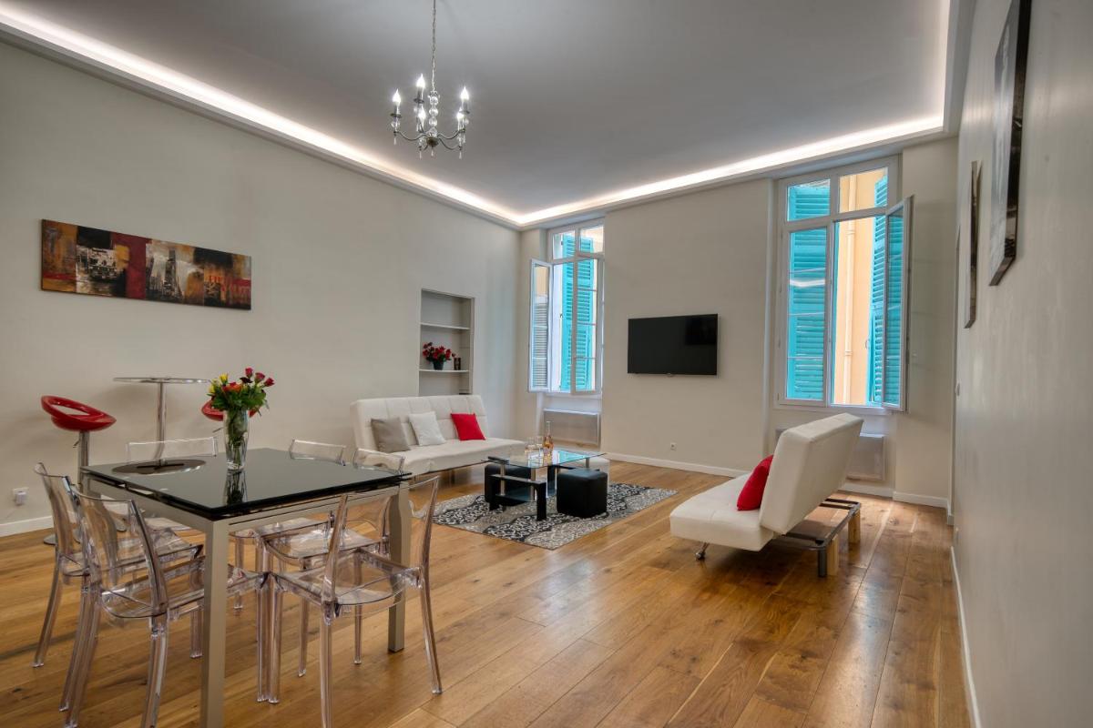 Old Town Luxury 3 Beds photo 4