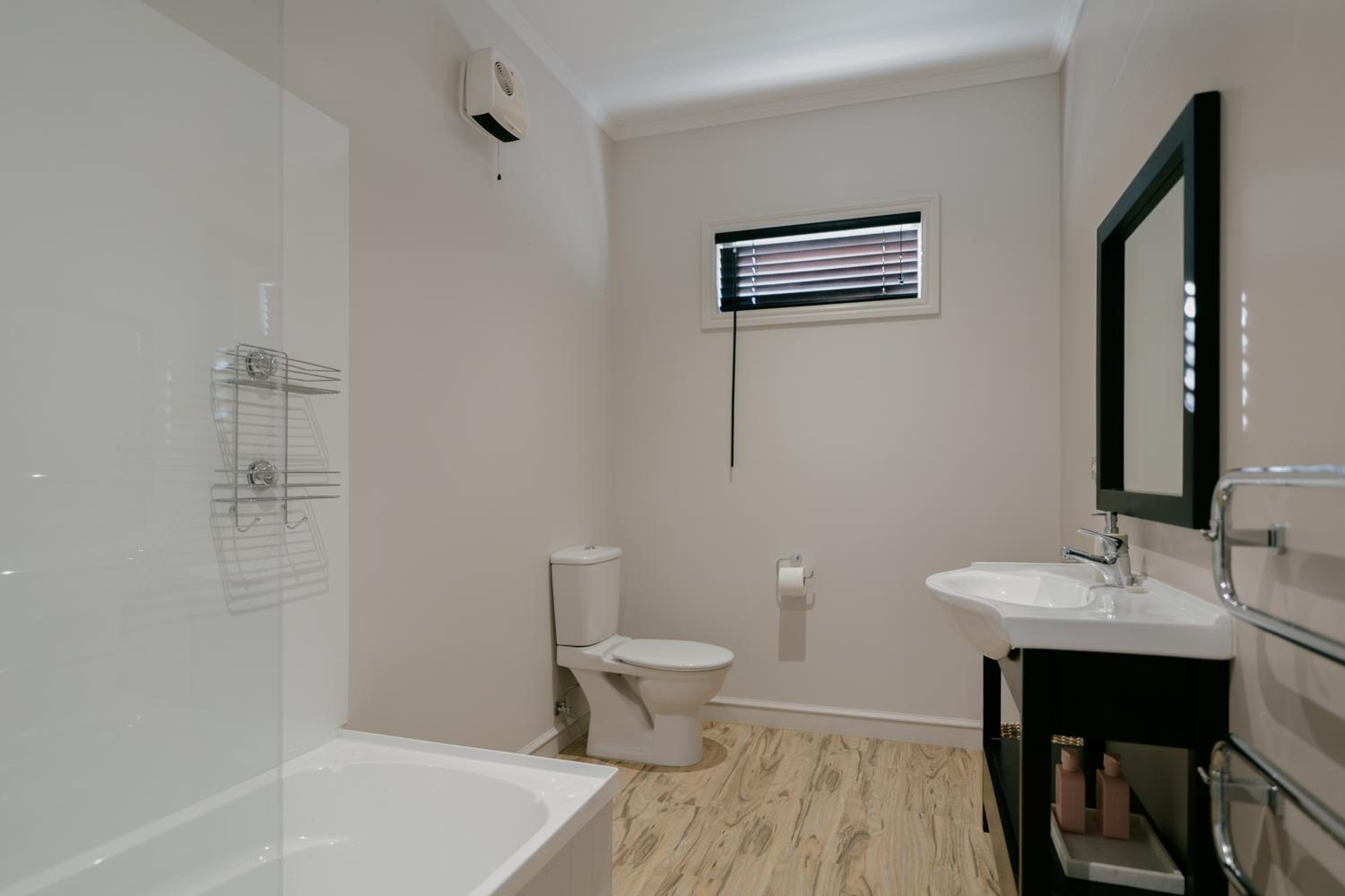Cardrona Valley Escape - Cardrona Holiday Home view 2