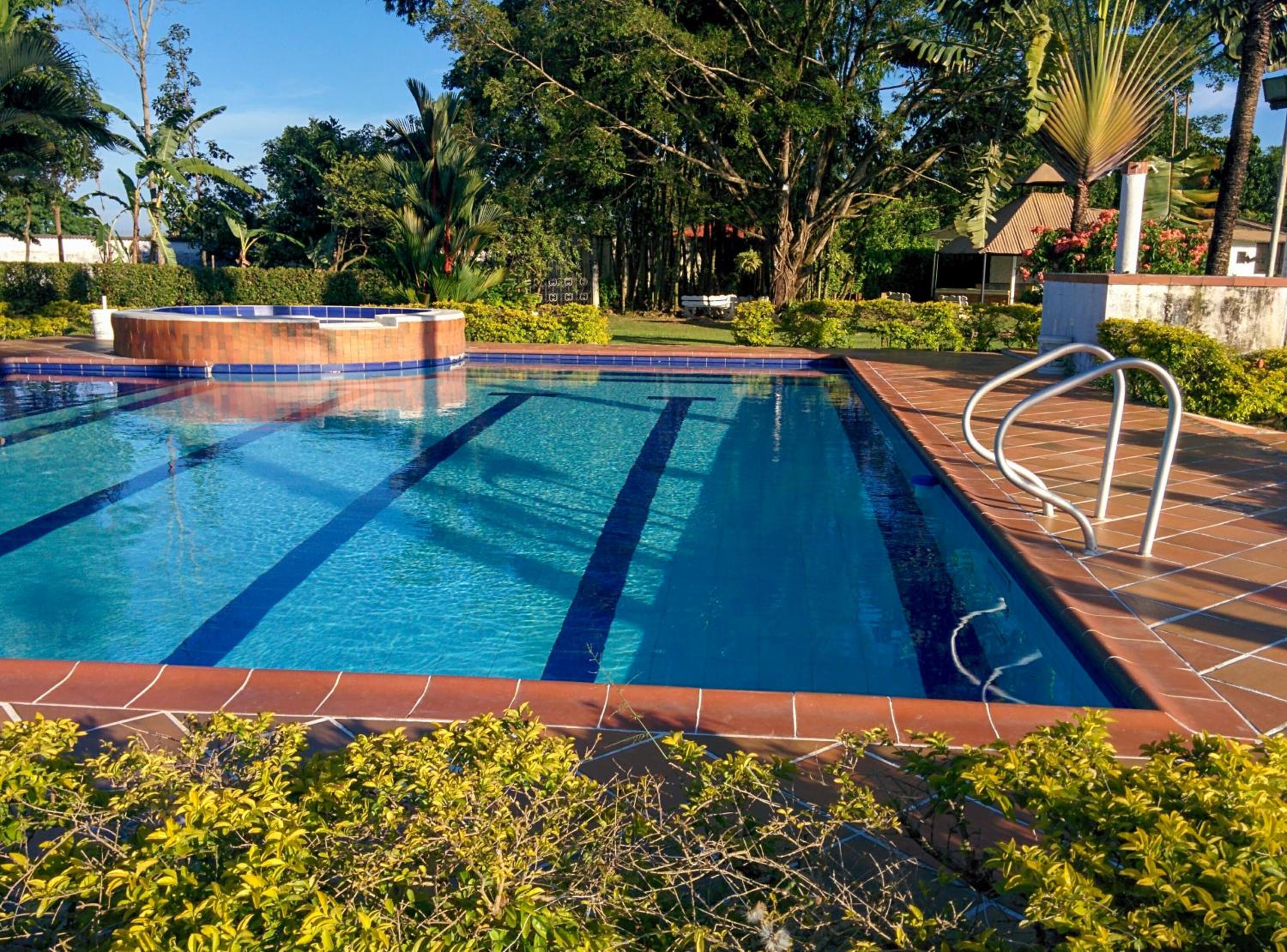 Finca Turística Villa Natasha - Casa Campestre y Cabañas Villavicencio
