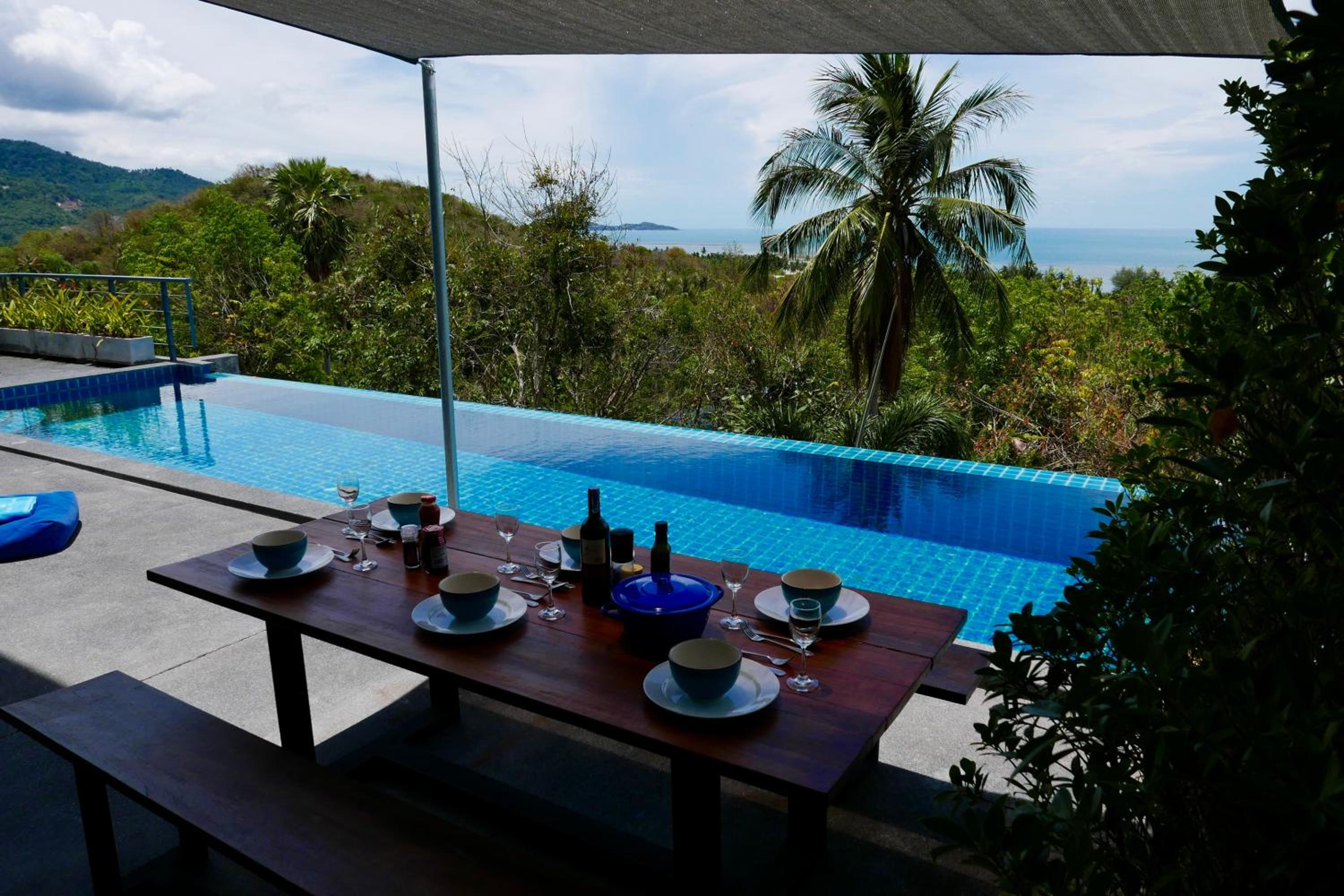 Ko Samui Seaview pool villa Philippa with car view 4