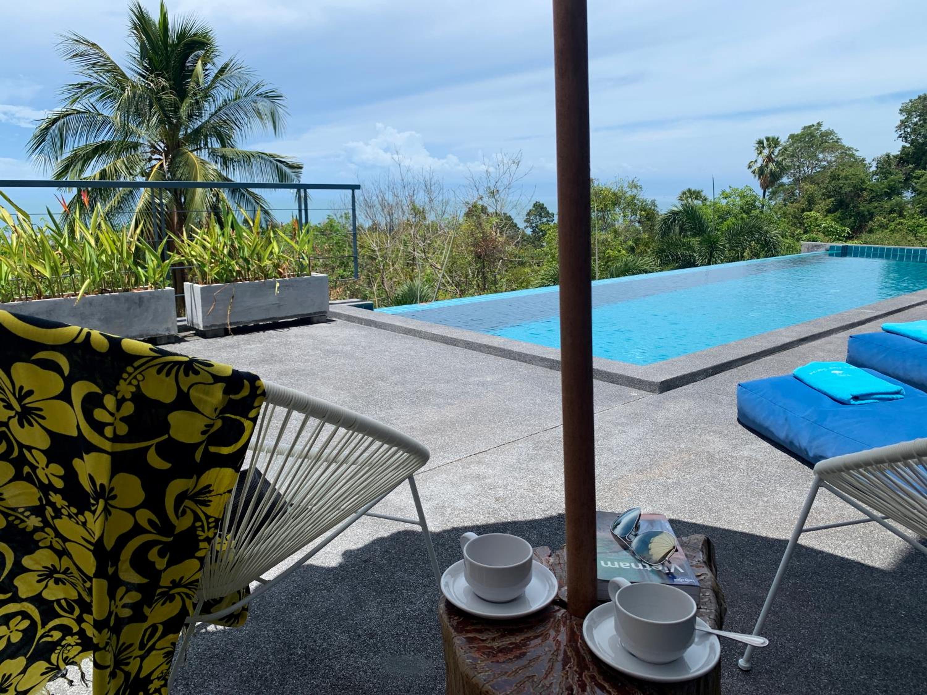 Ko Samui Seaview pool villa Philippa with car view 3