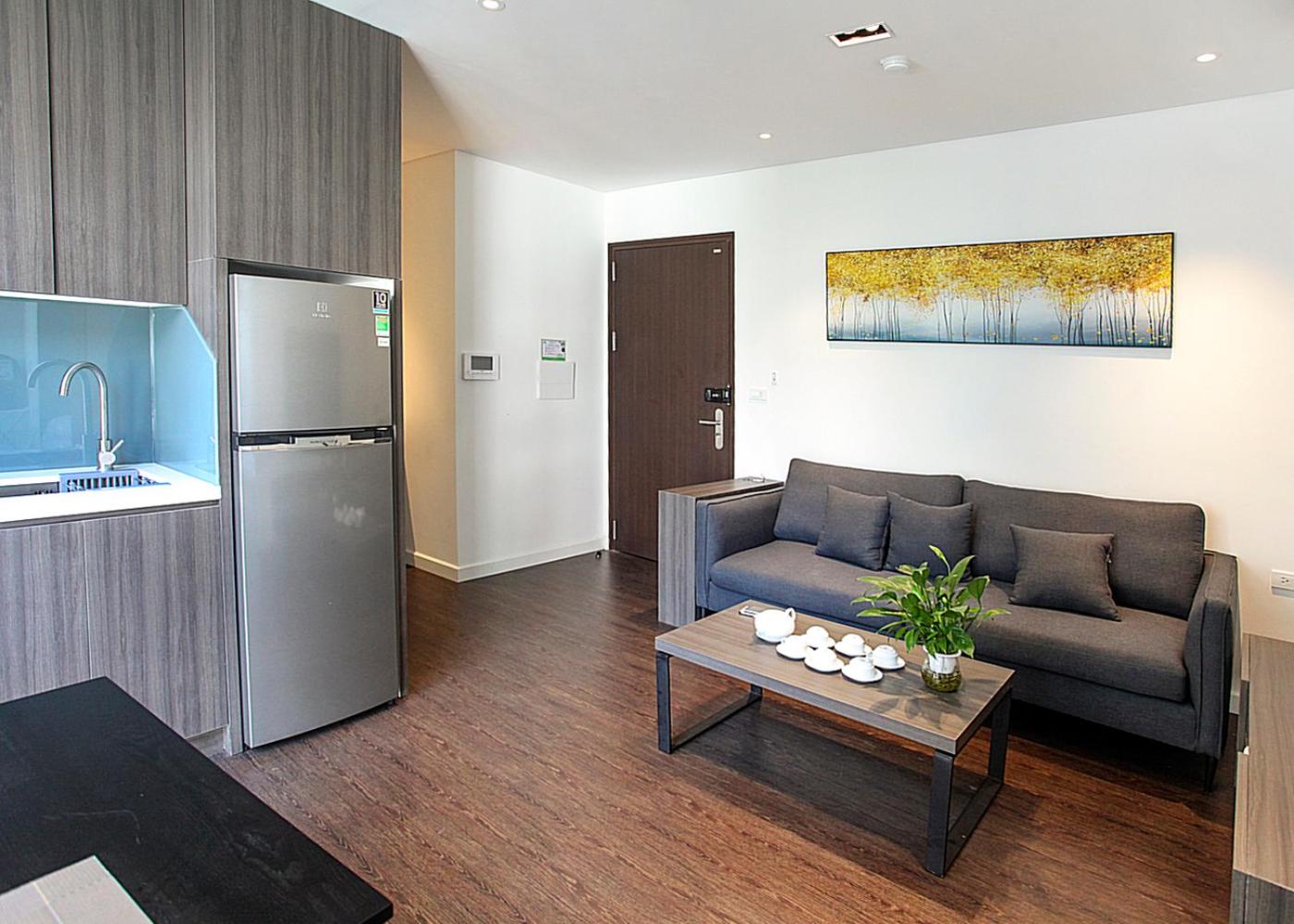 Hanoi Home 3 - Luxury Apartment in Tay Ho street