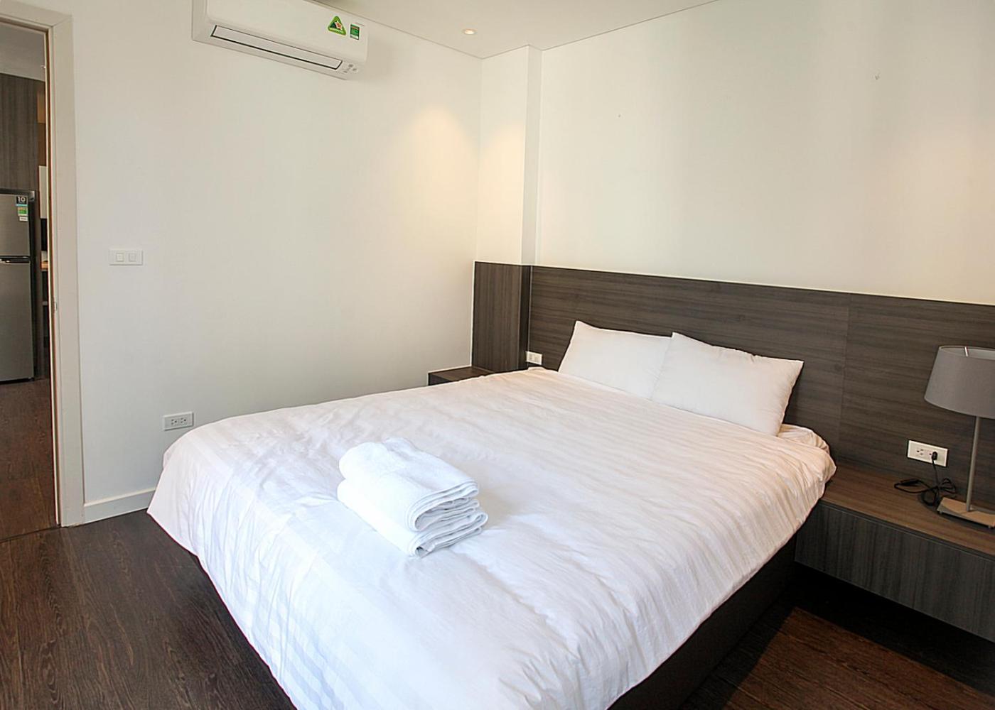 Hanoi Home 3 - Luxury Apartment in Tay Ho street
