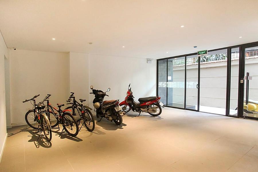 Hanoi Home 3 - Luxury Apartment in Tay Ho street
