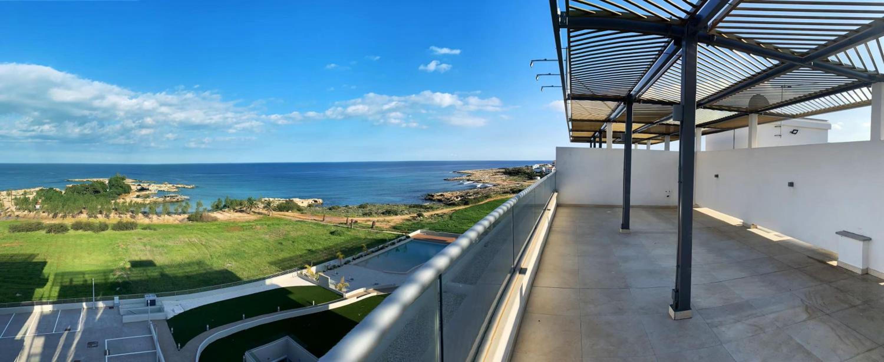Emerald Suites