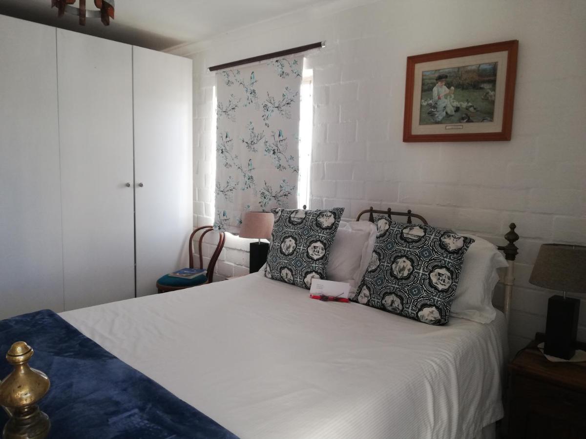Mauritz Kaya, Jacobs Bay, photo 4 of 16