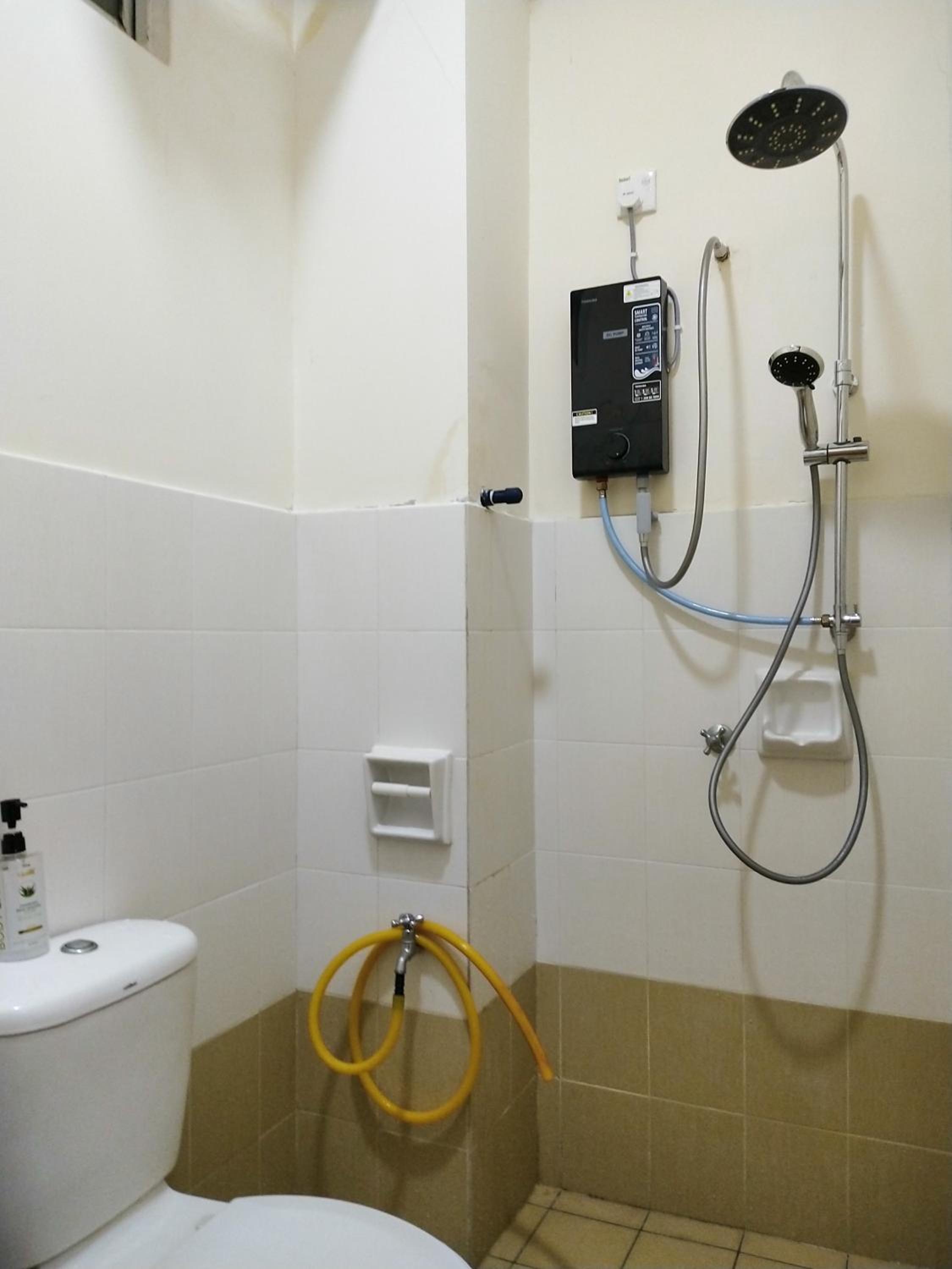 Homestay Kuala Terengganu near Batu Burok, Hospital HSNZ, KTCC Mall, Drawbridge B photo 6