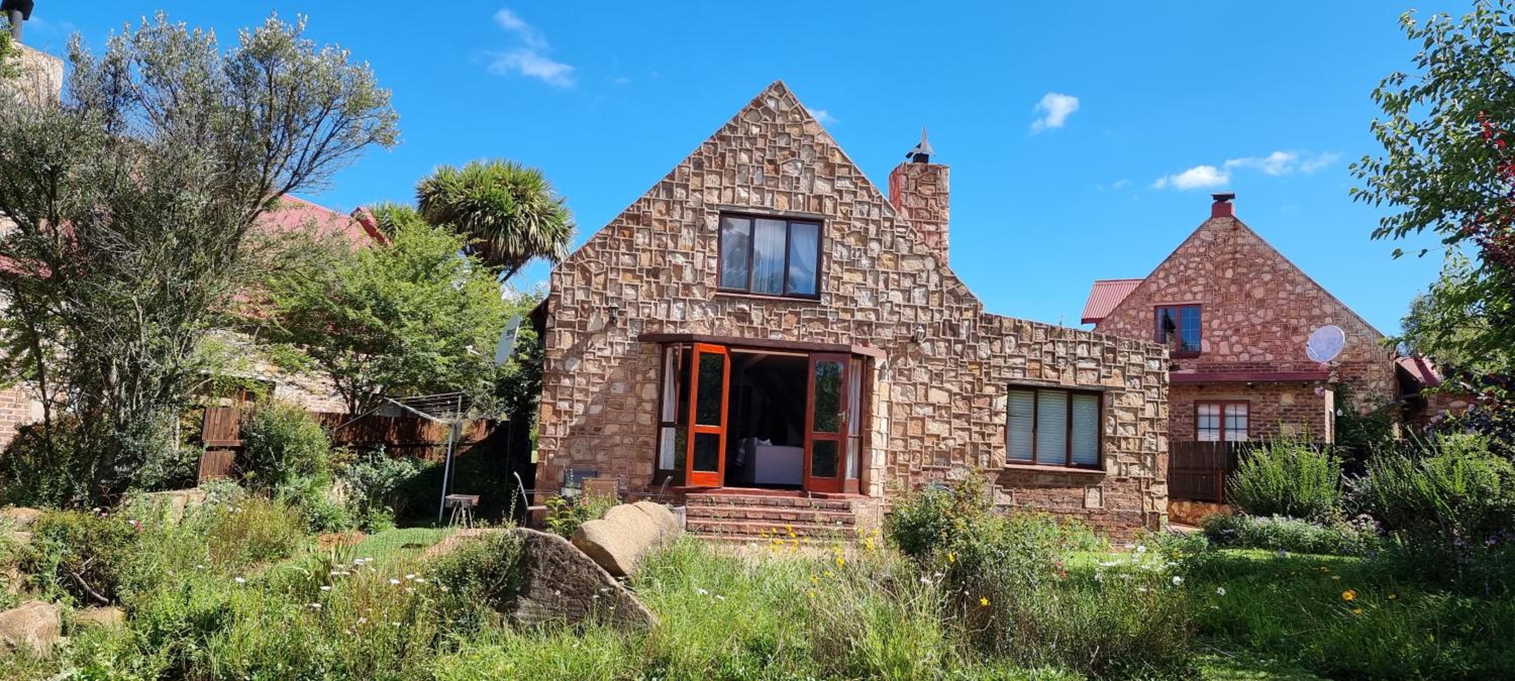 DullVino Cottage no 15 at Critchley view 3