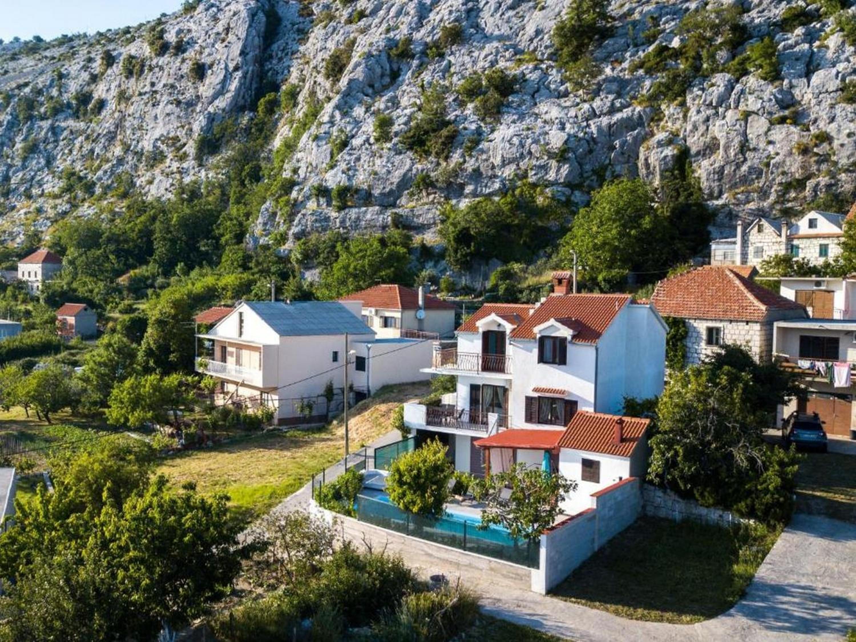 Hotel Holiday home Mons Aureus - Image 1