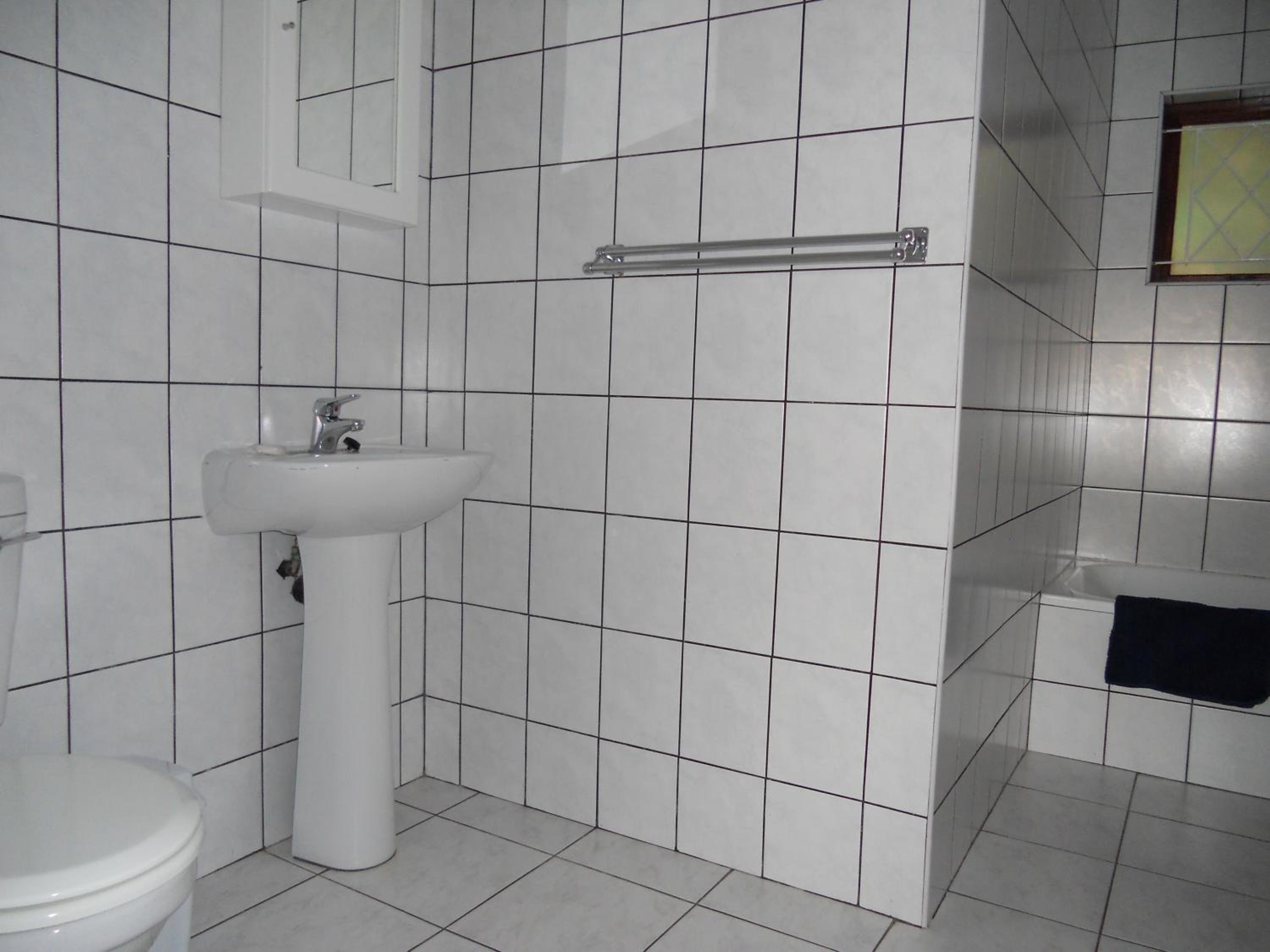 Photo 48