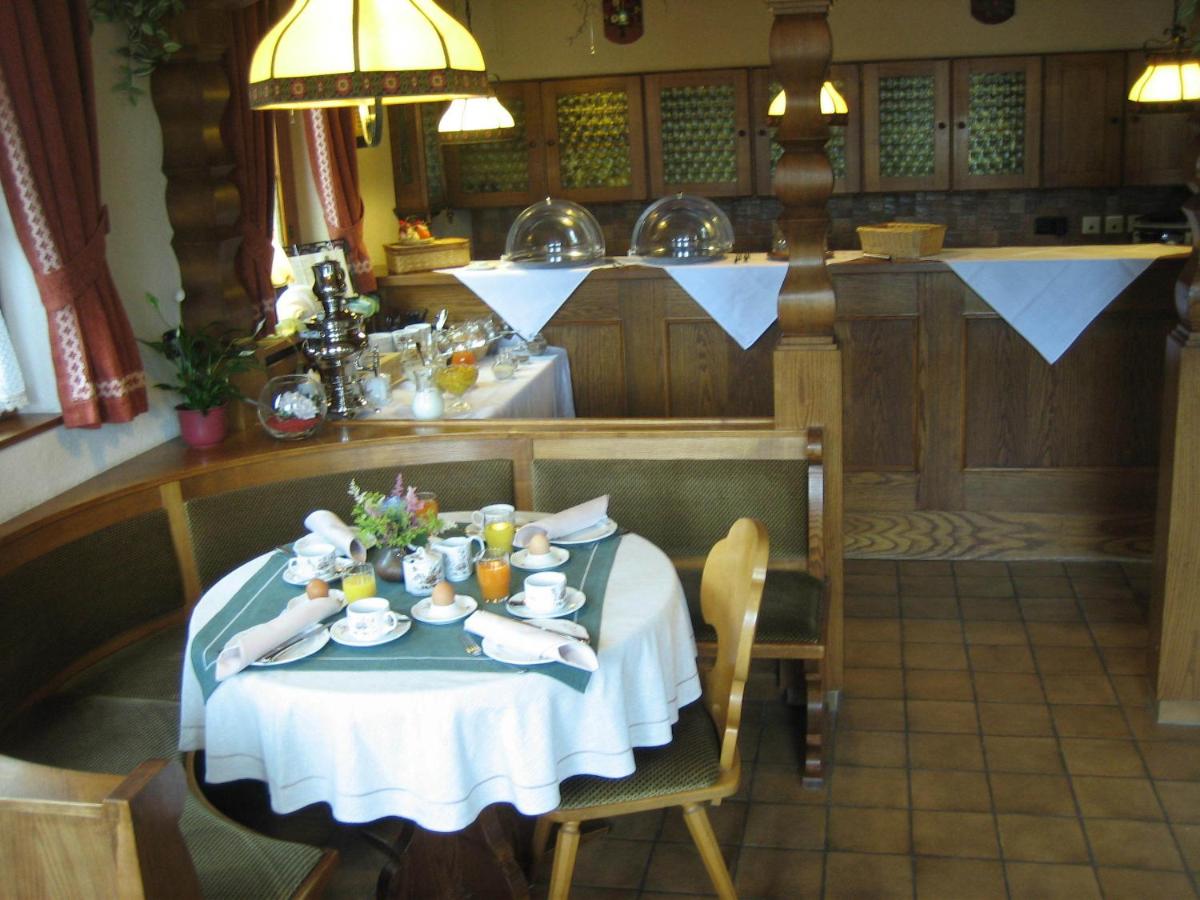 restaurant