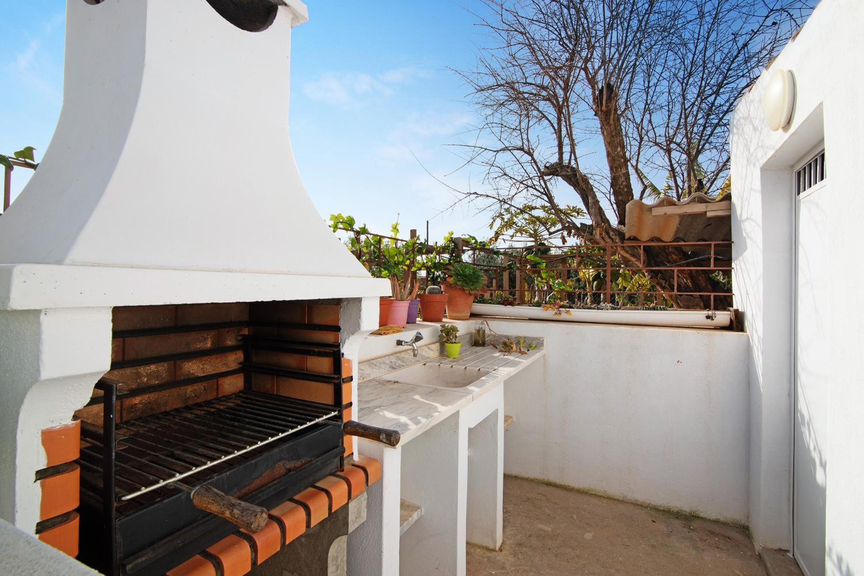 Adelino Guest House