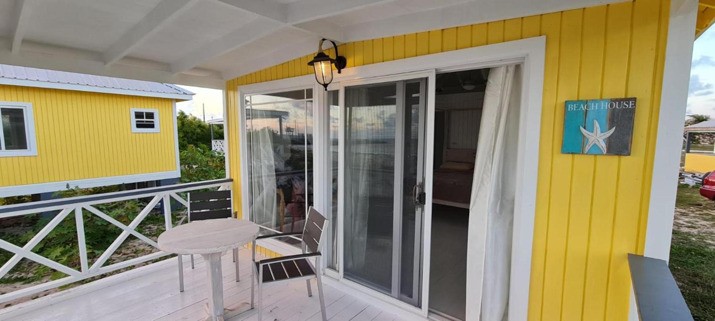 1 Bed Cottage Sleeps 2 - Pet Friendly - Ocean View