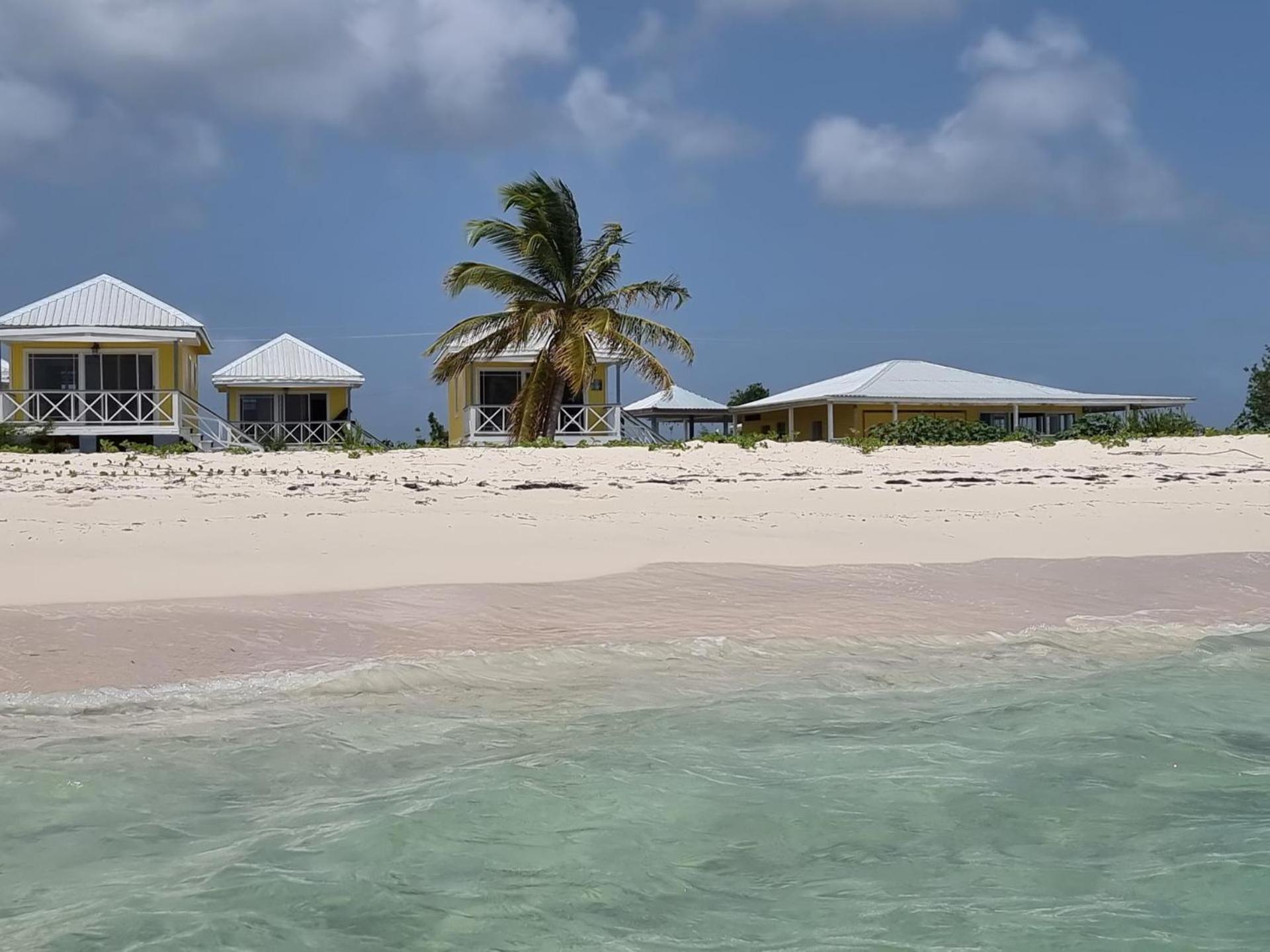 1 Bed Cottage Sleeps 2 - Pet Friendly - Ocean View