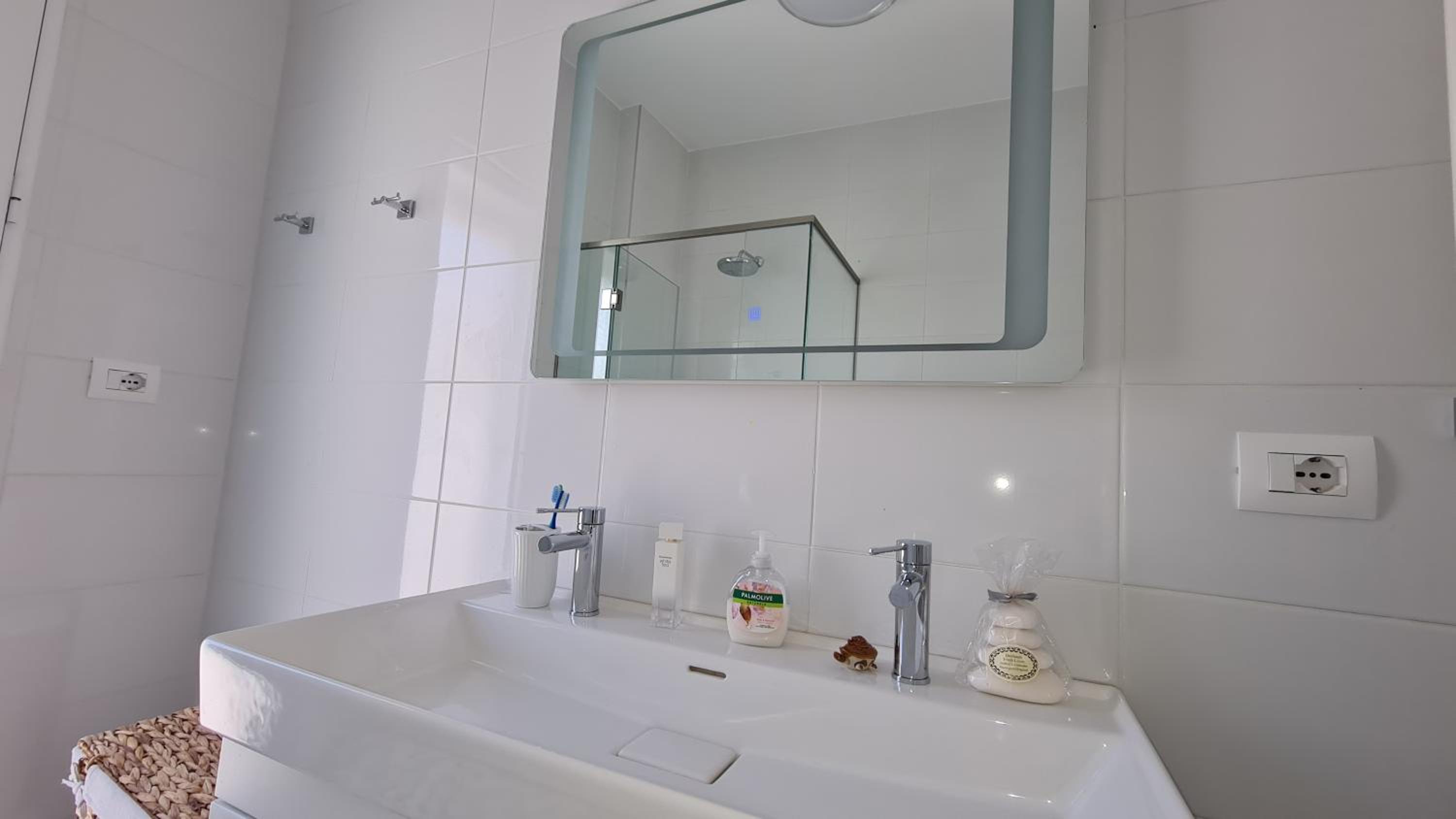 Rocknest Sea View Penthouse