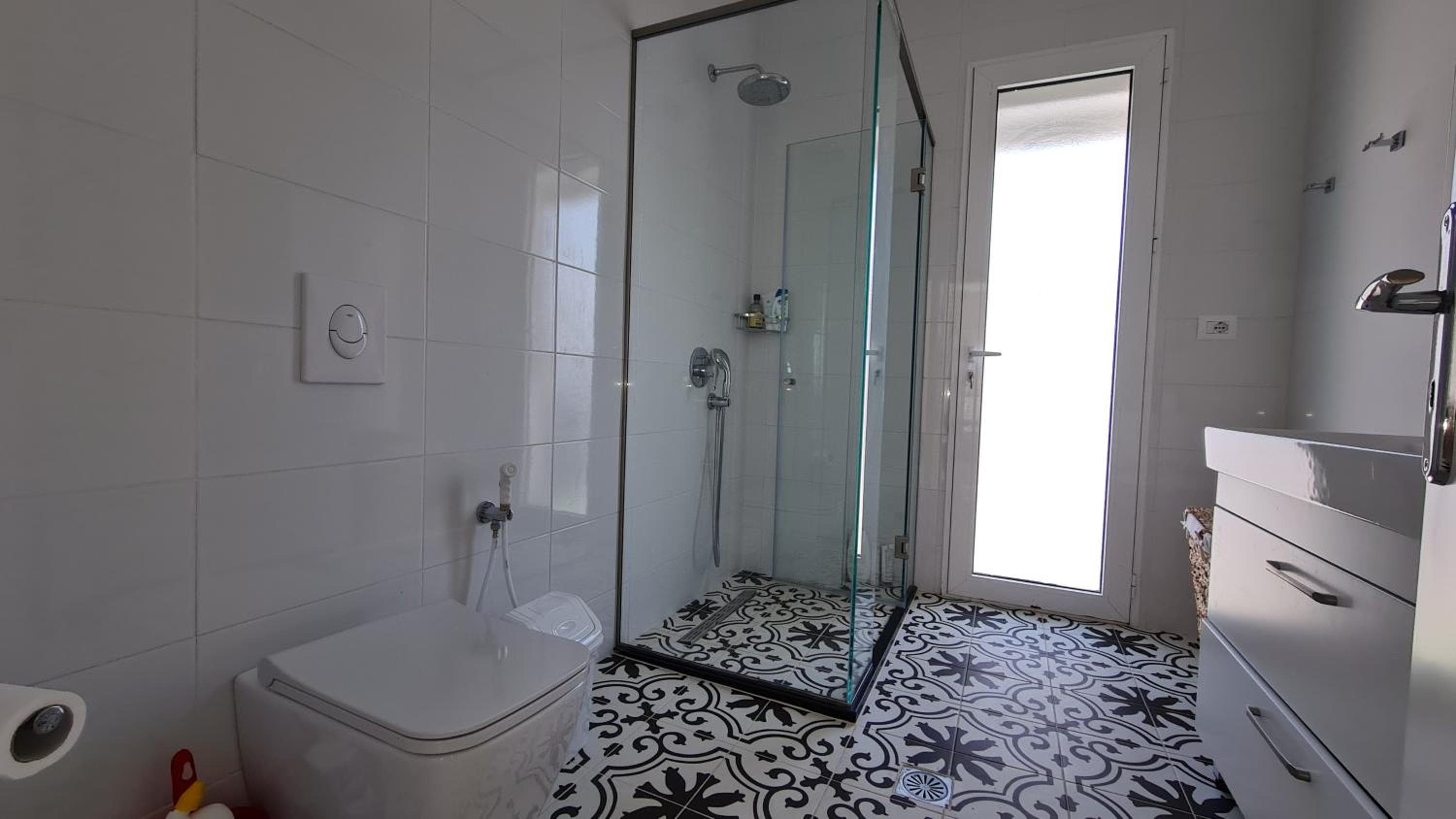 Rocknest Sea View Penthouse