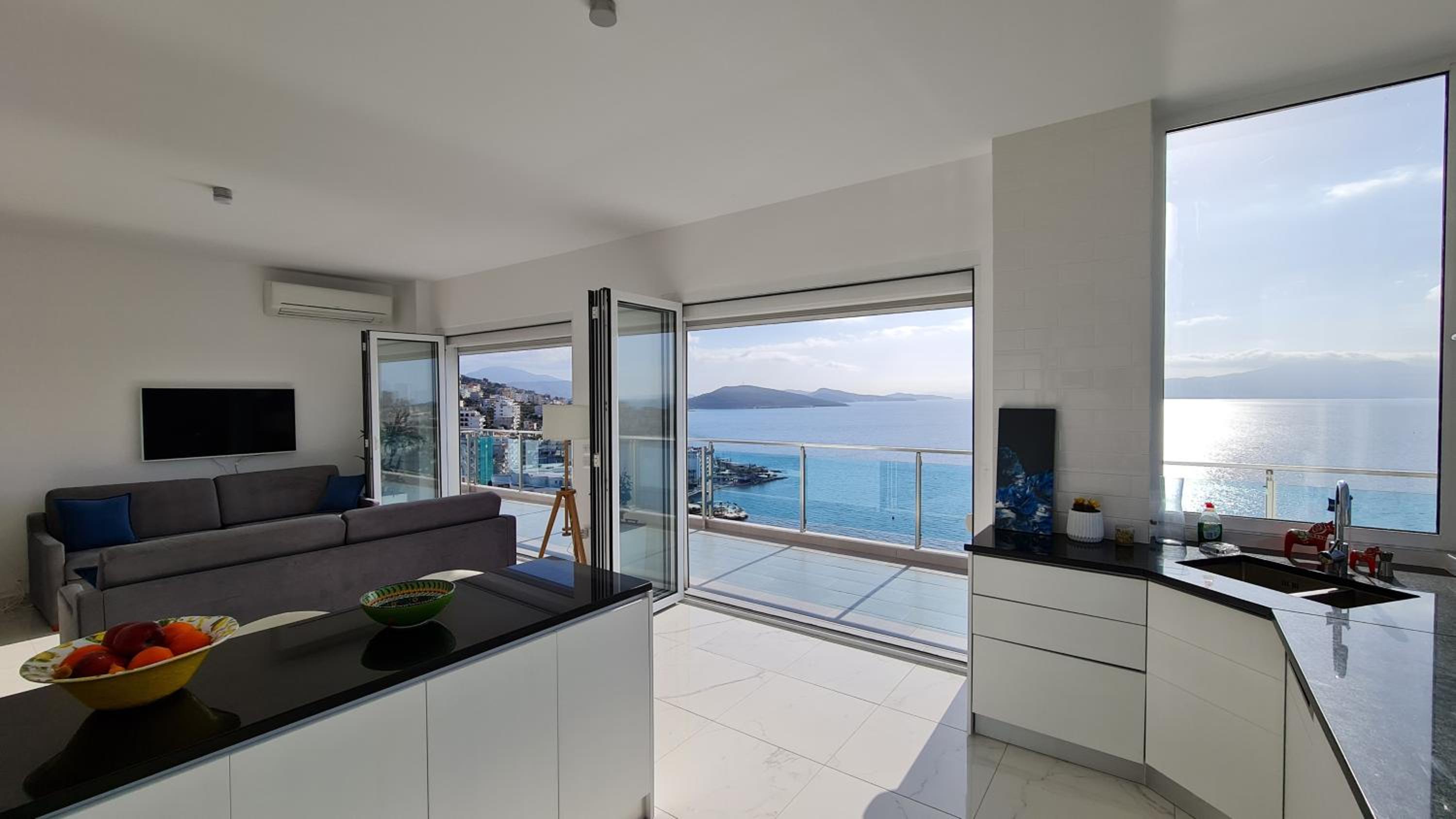 Rocknest Sea View Penthouse