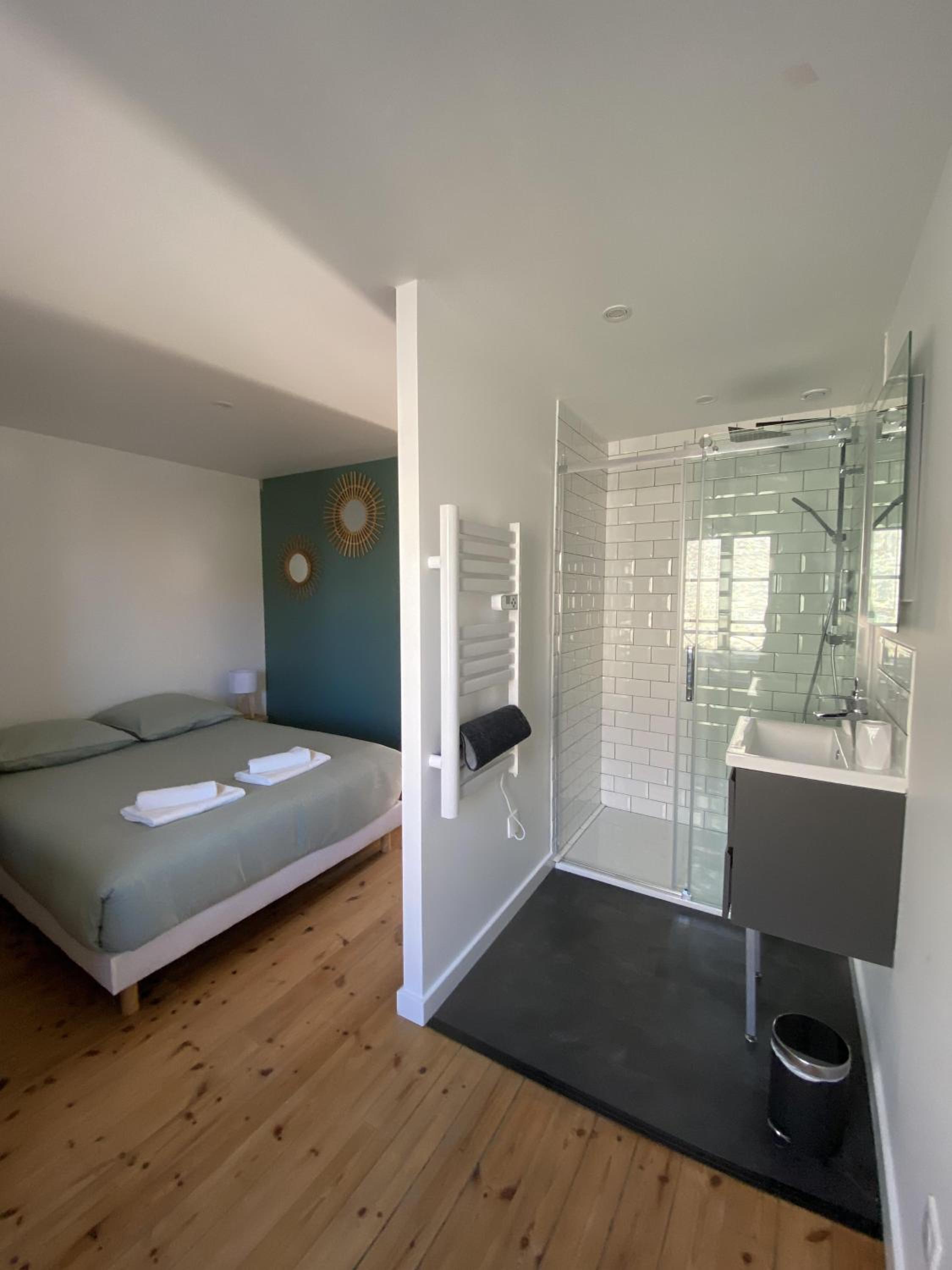 Agreable et vaste maison Angouleme centre ville view 2