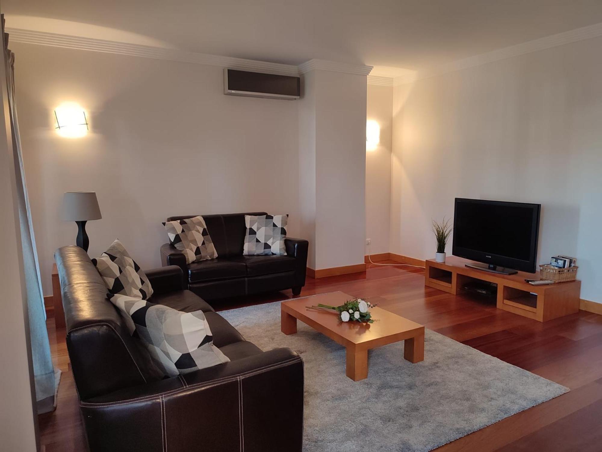 Albufeira Modern 1 with pool by Homing