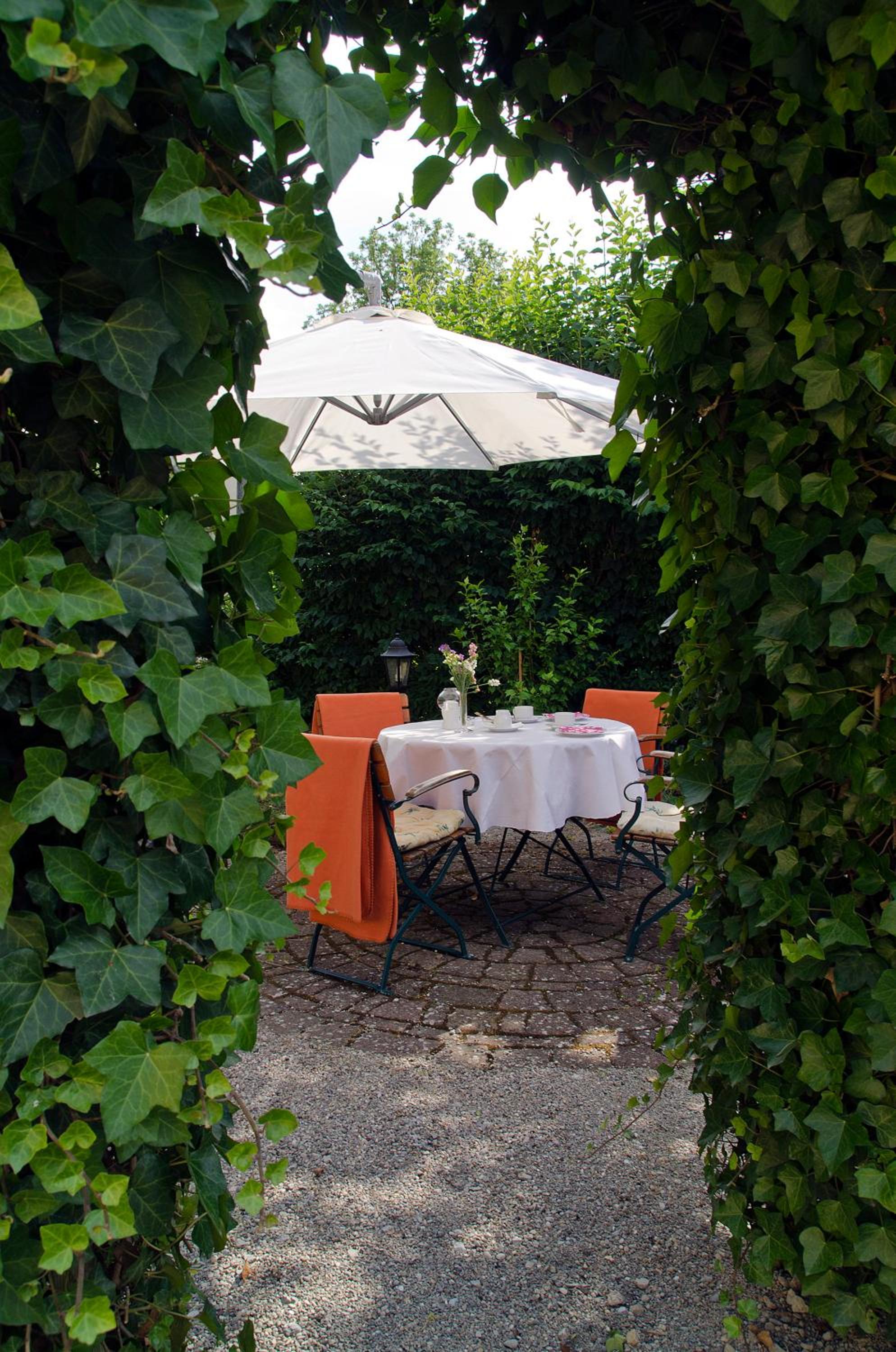 Landhaus Lebert Restaurant view 5