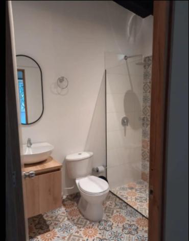 Loft asequible en el barrio del Poblado FRN108 By Roots Rentals