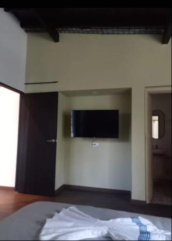 Loft asequible en el barrio del Poblado FRN108 By Roots Rentals