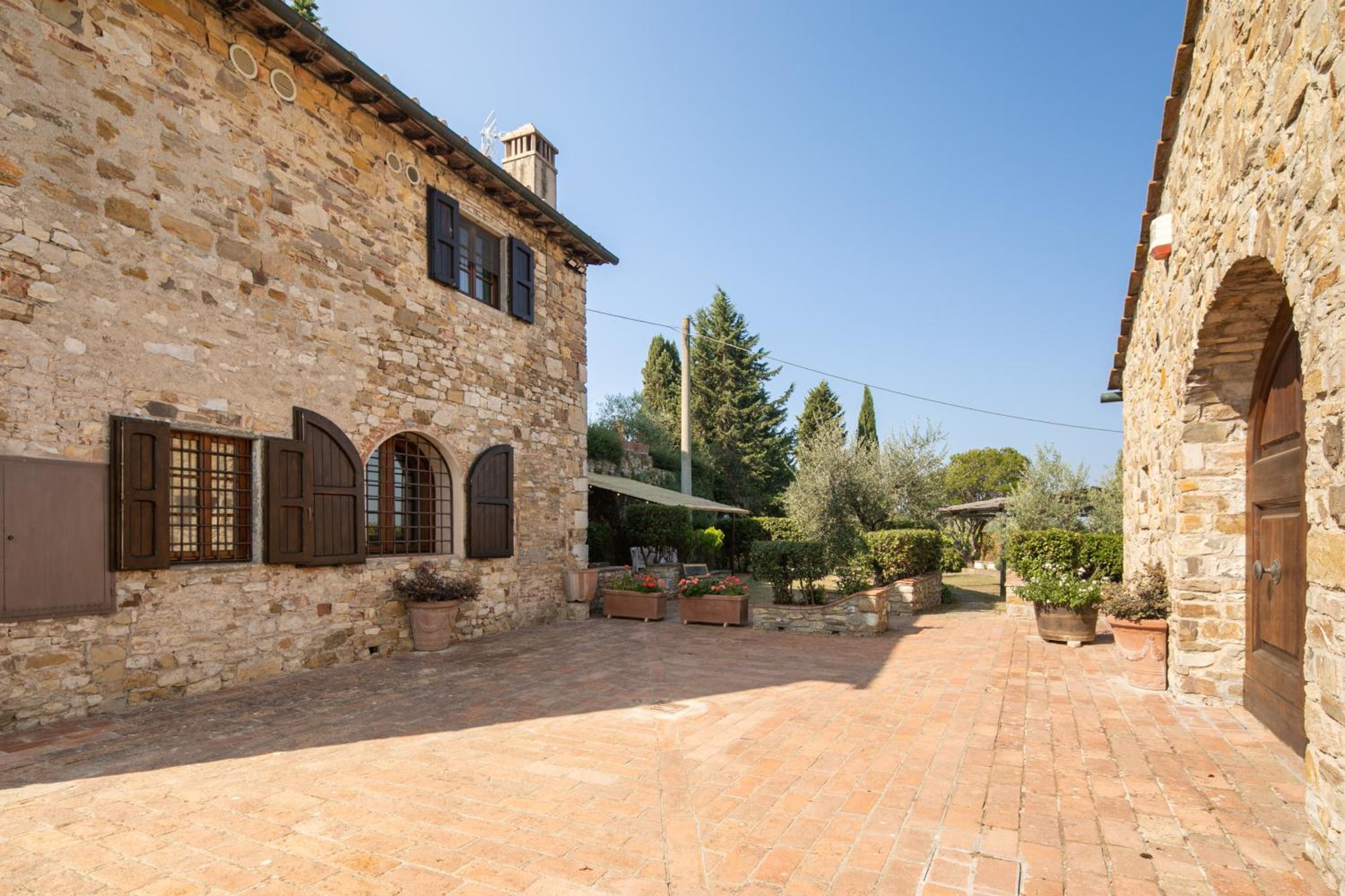 Pieve di Campoli by VacaVilla view 5