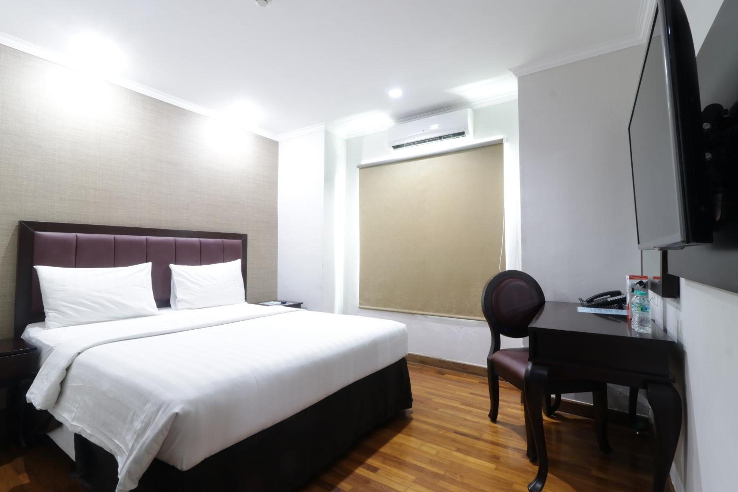 P Hotel