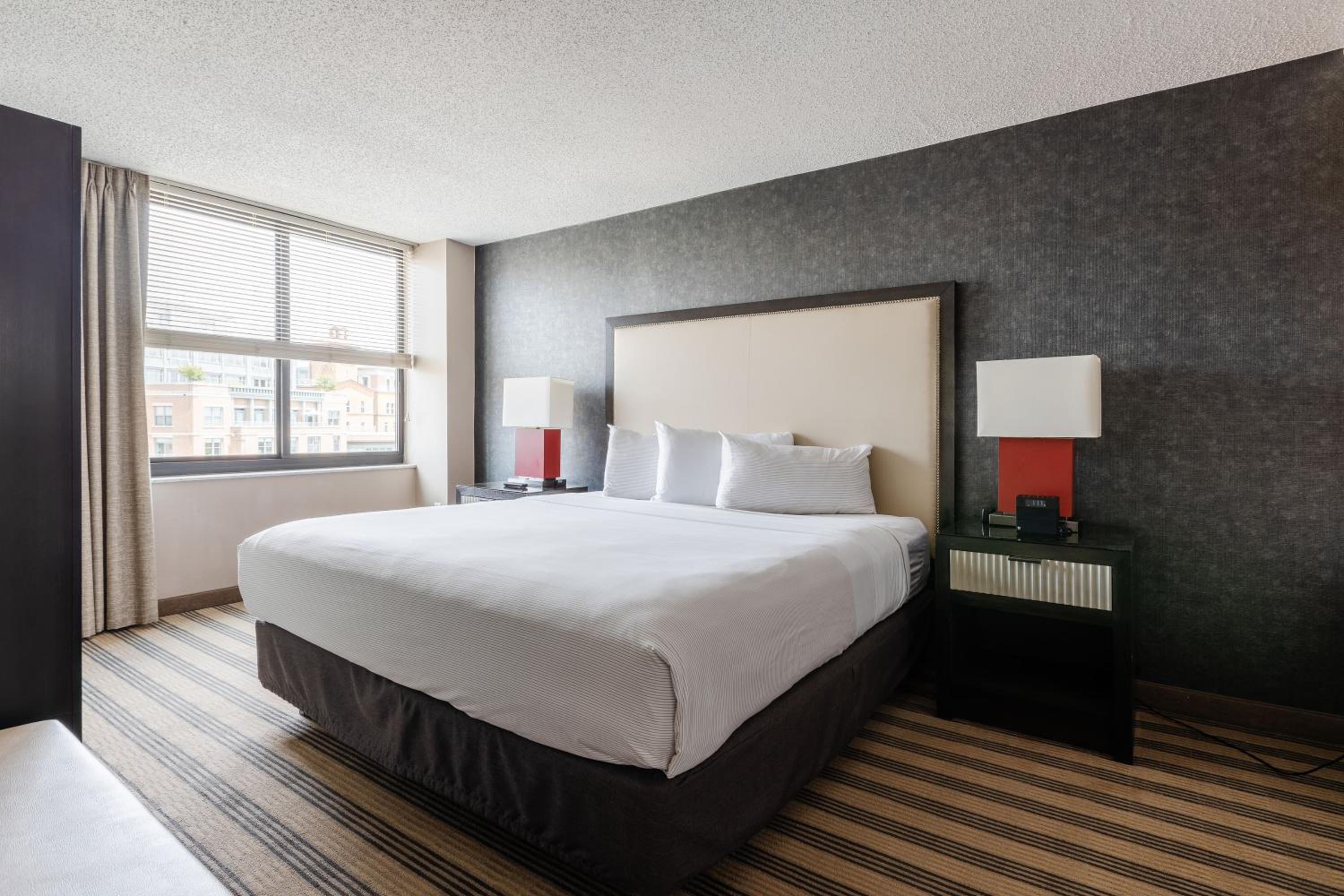 2500 Penn, a Placemakr Experience, 사진 12