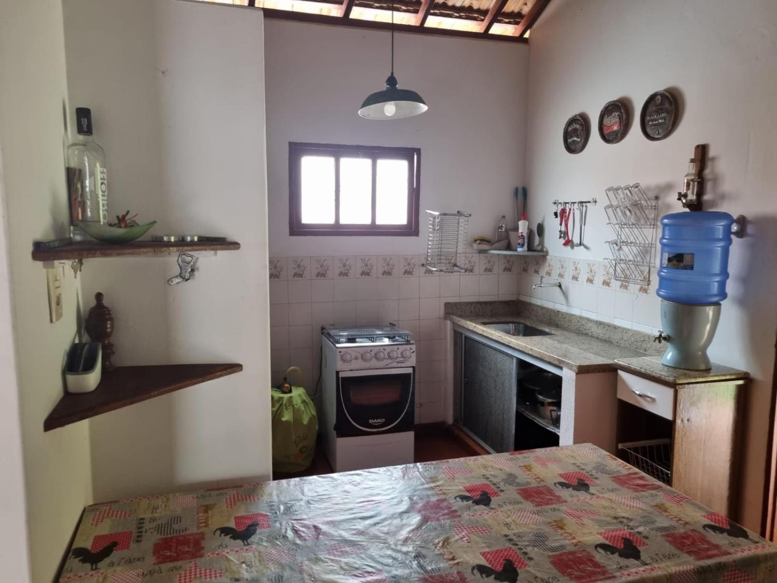 CASA RÚSTICA AMARELA 1 E 2 Meaípe