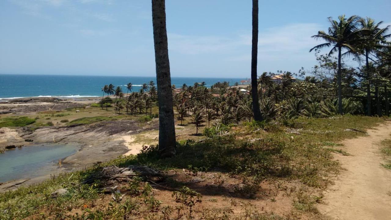 CASA RÚSTICA AMARELA 1 E 2 Meaípe