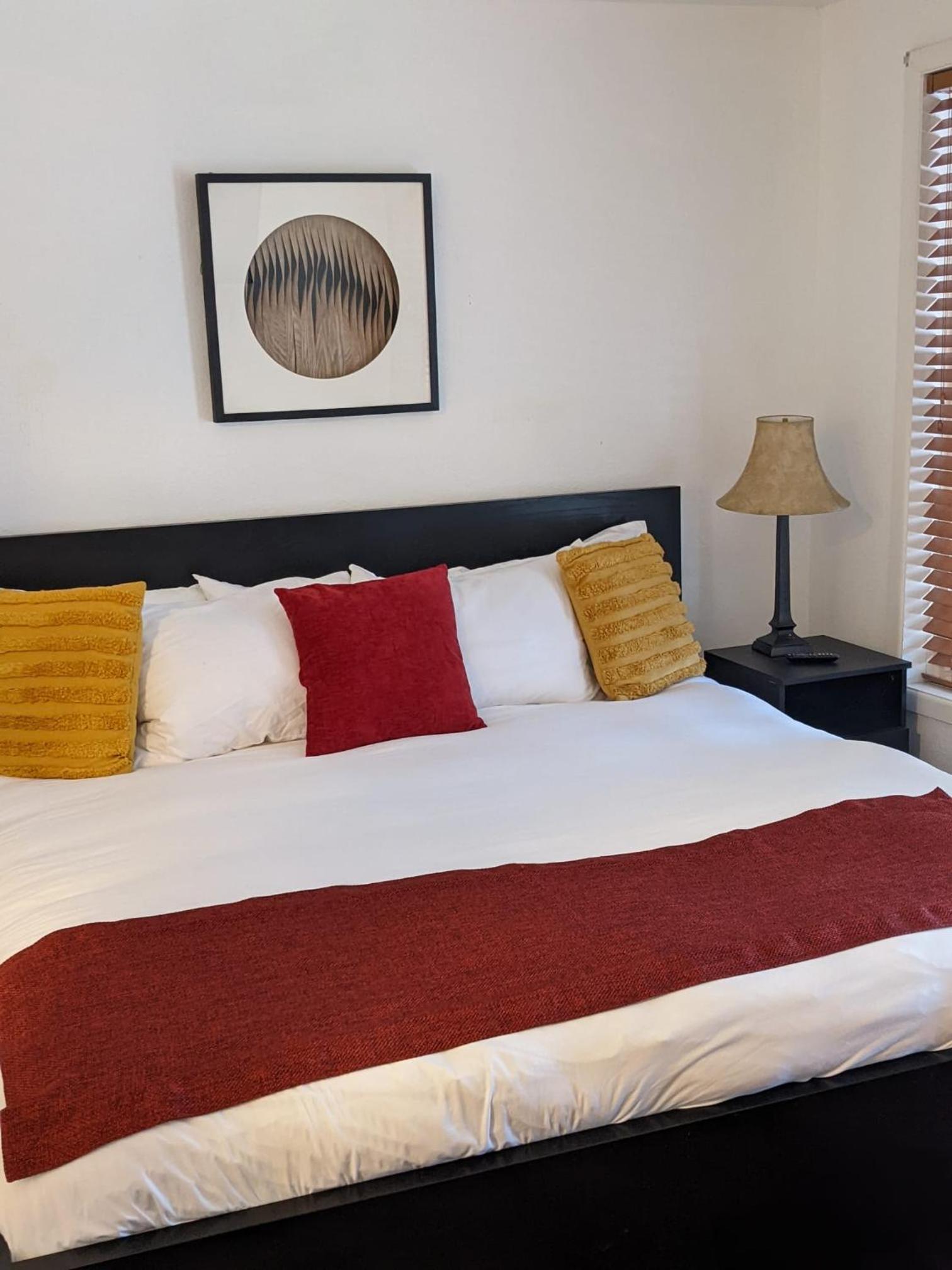 Green Mountain Falls Lodge