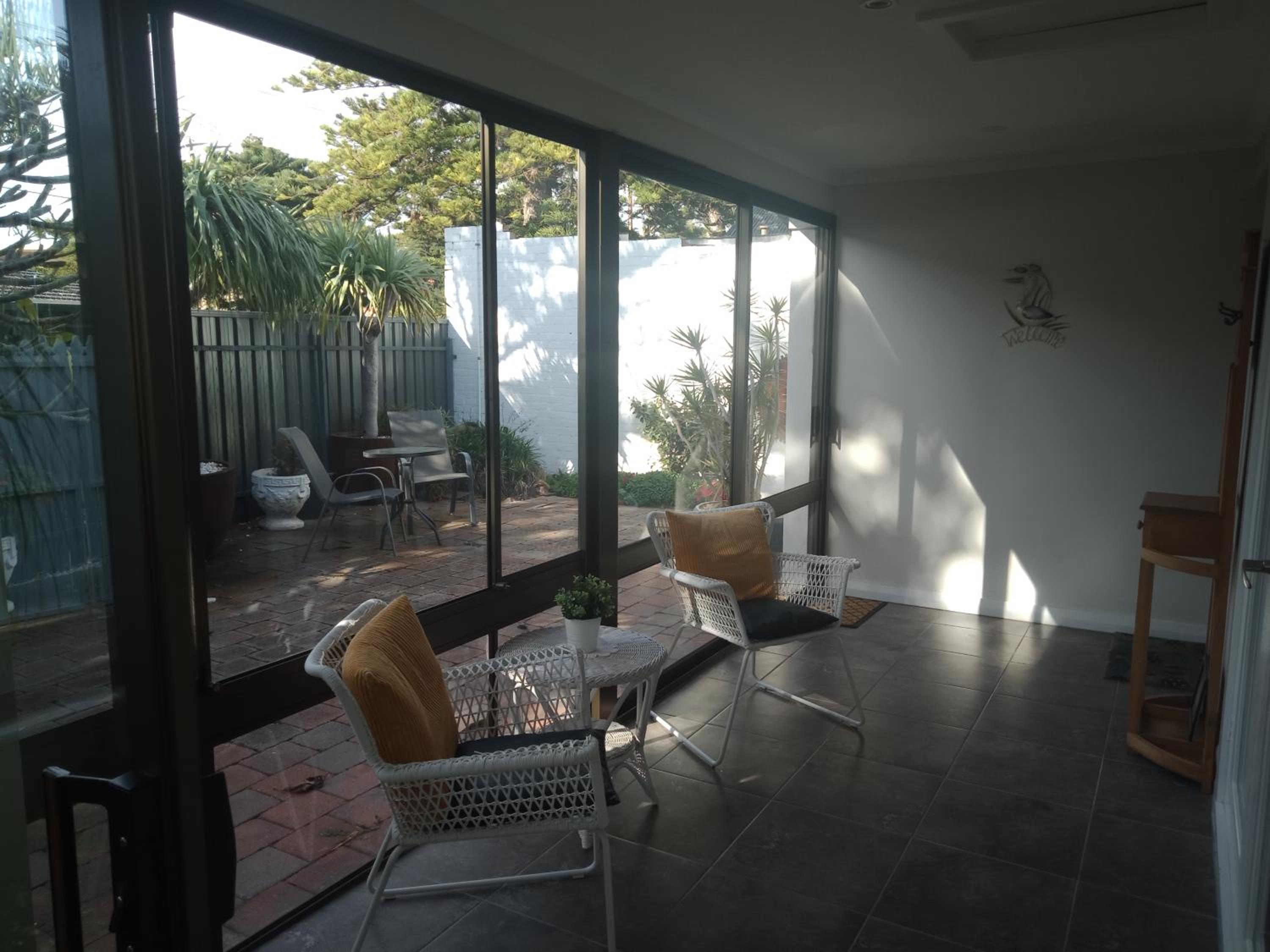 Glenelg - Marina Retreat