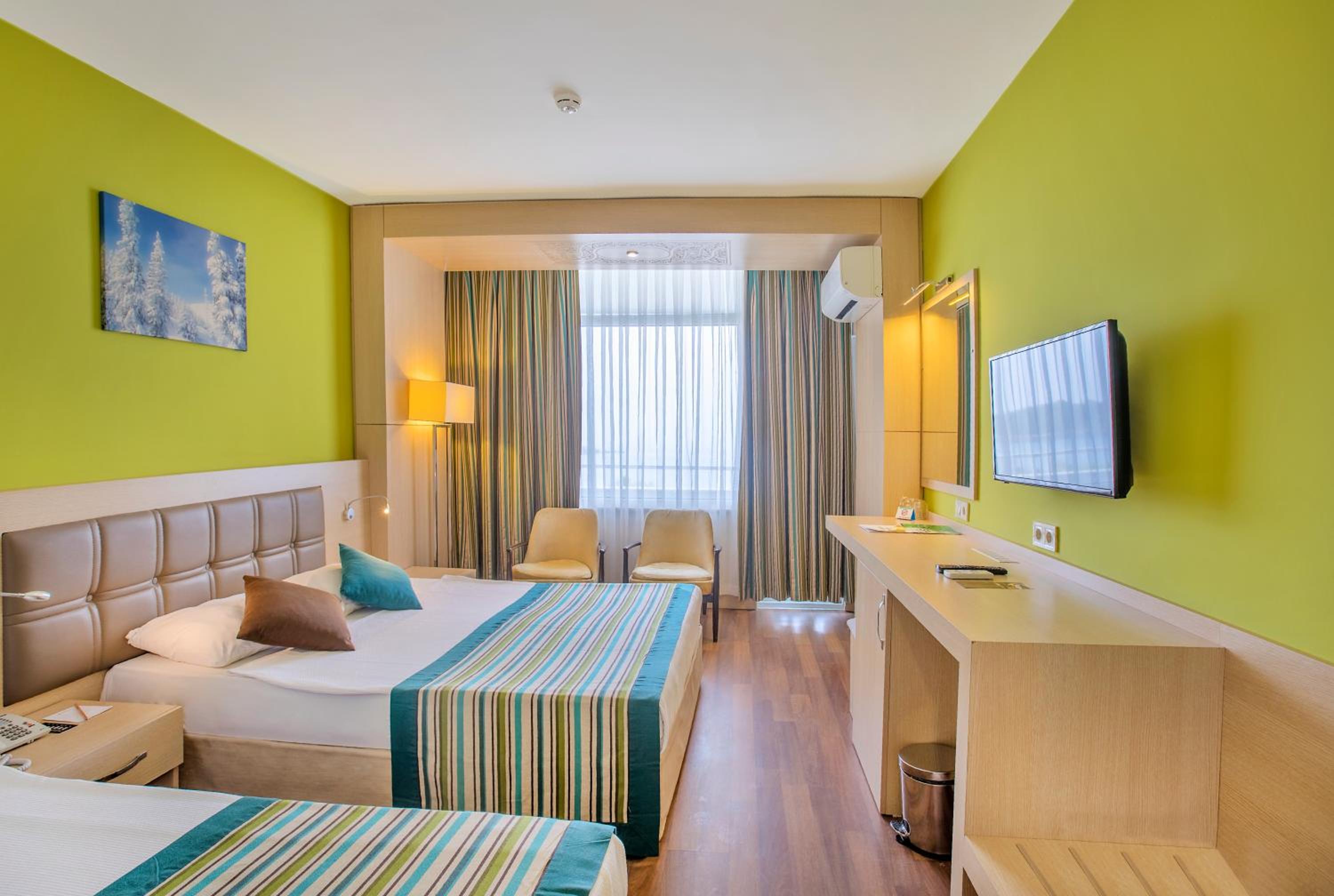 MERİDİA BEACH HOTEL